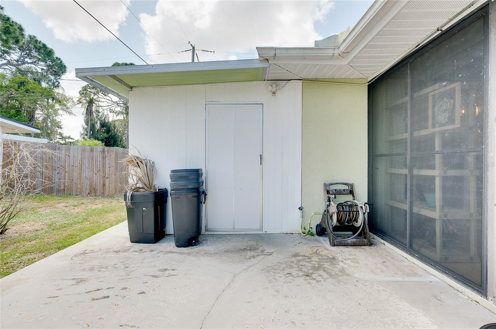 SOUTH VENICE - Residential