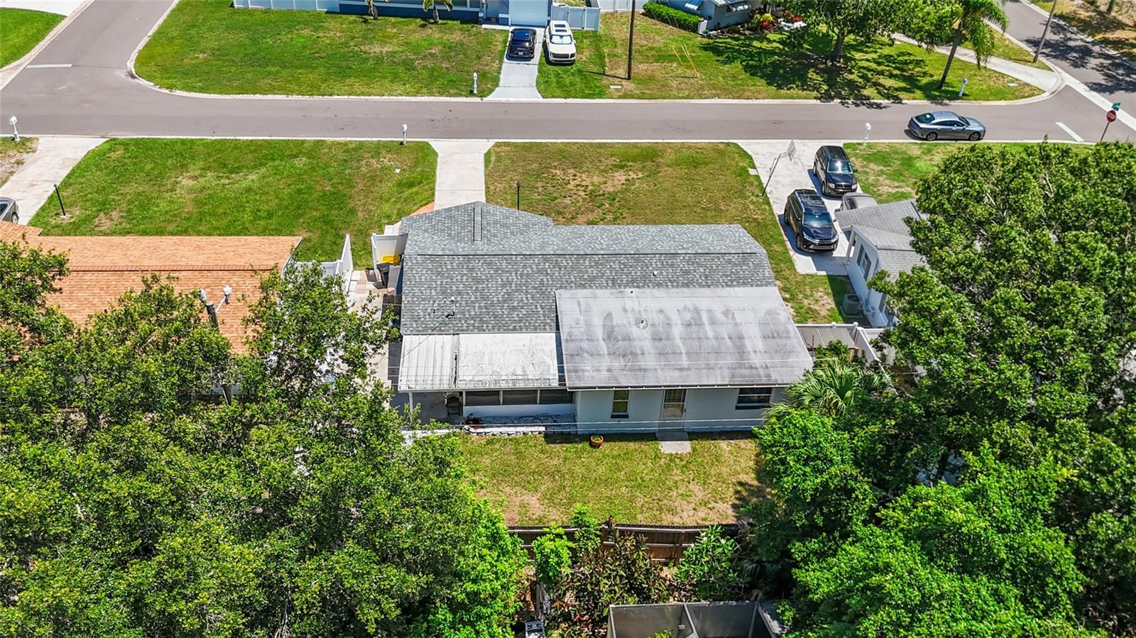 RIDGEWOOD GROVES - Residential