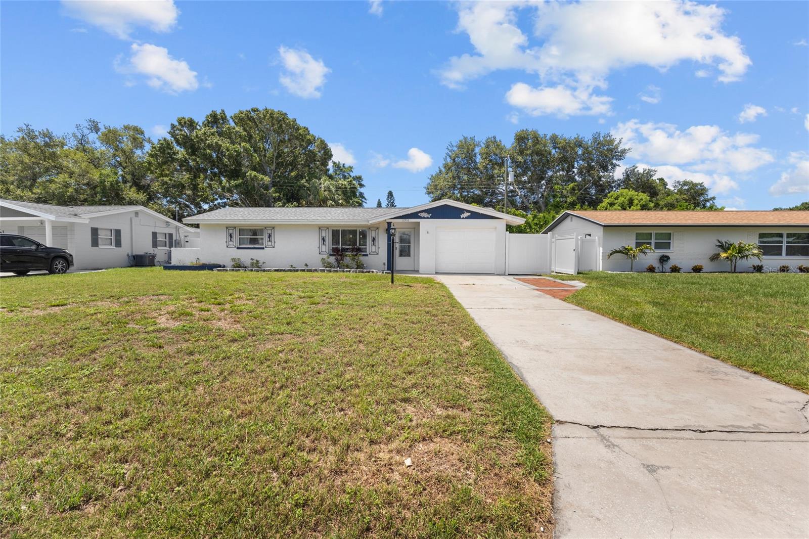 RIDGEWOOD GROVES - Residential