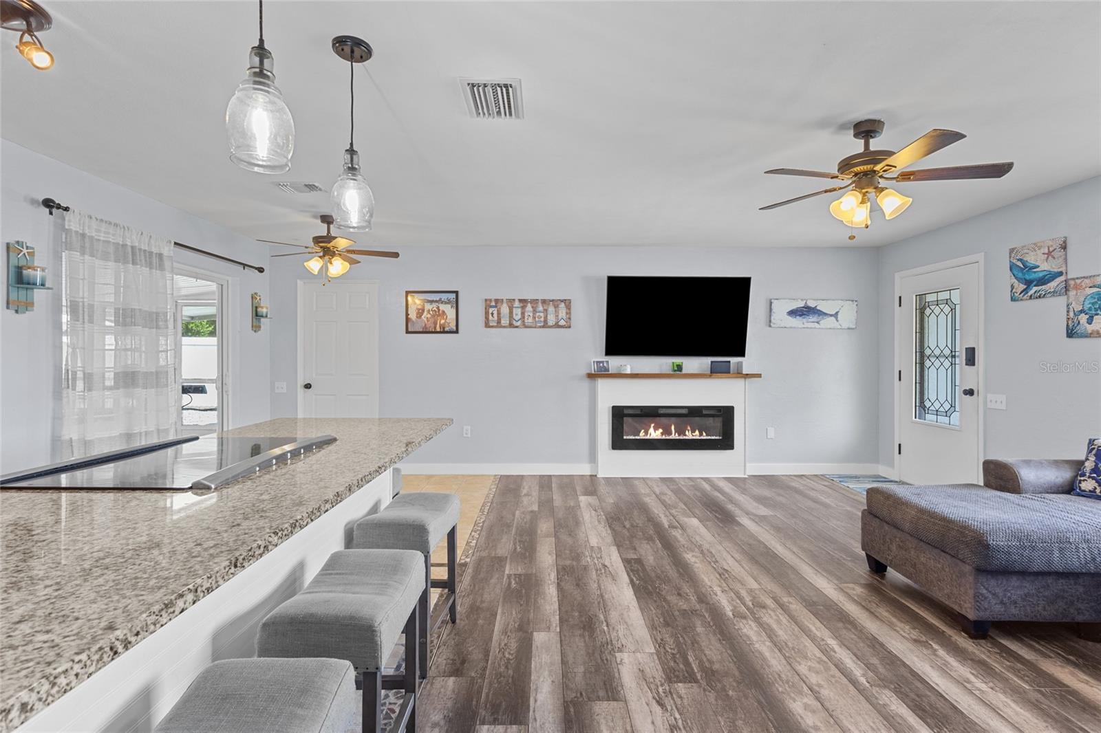 RIDGEWOOD GROVES - Residential