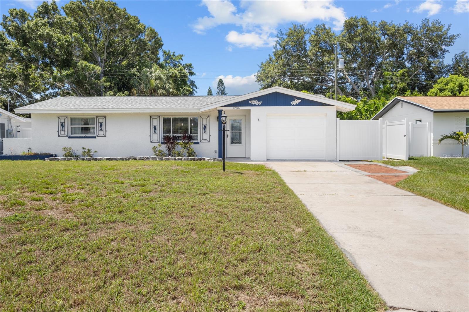 RIDGEWOOD GROVES - Residential