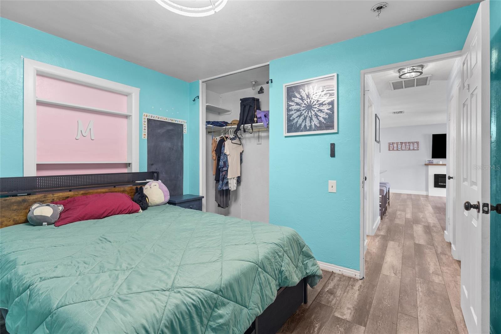 RIDGEWOOD GROVES - Residential