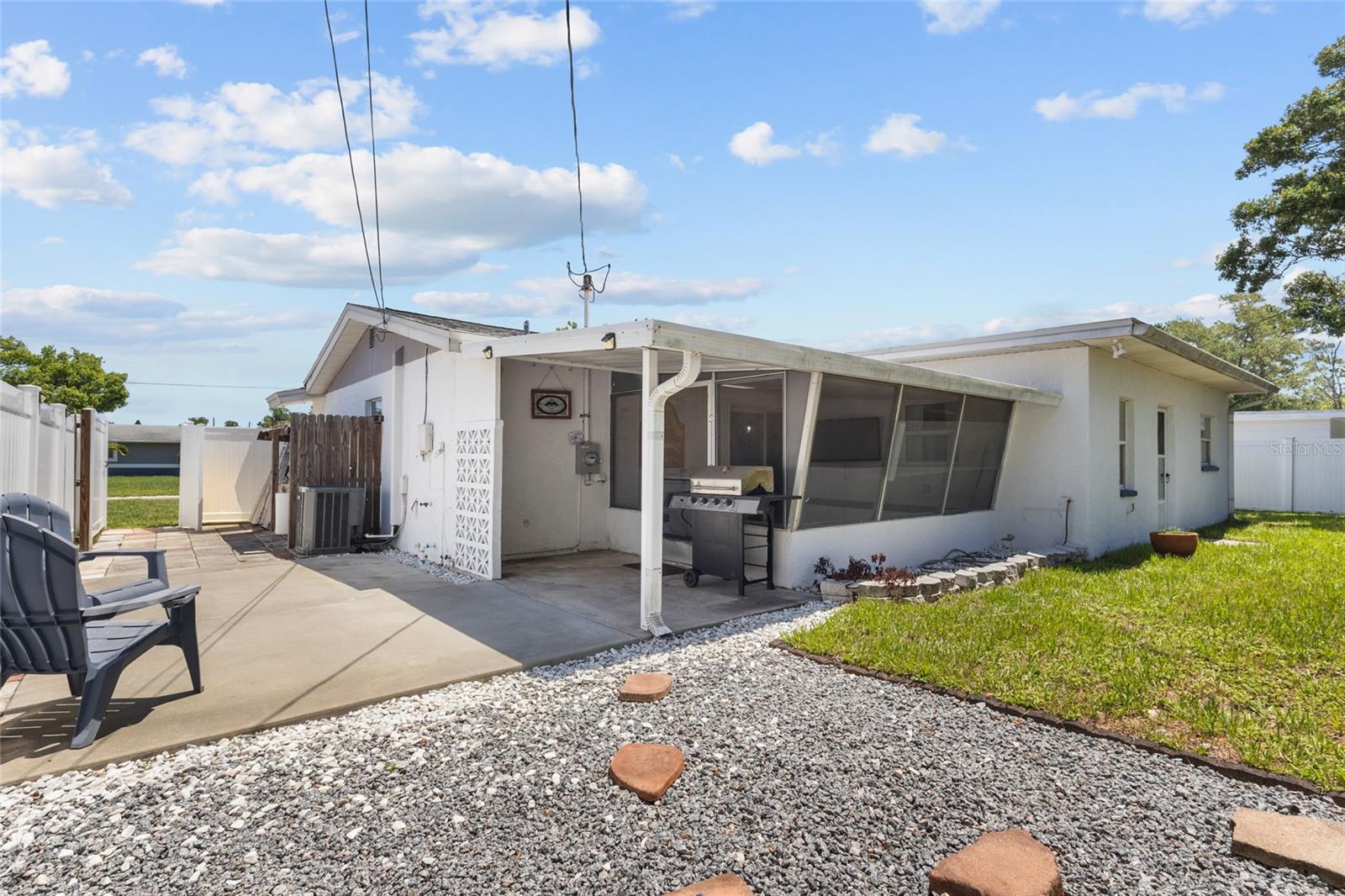 RIDGEWOOD GROVES - Residential