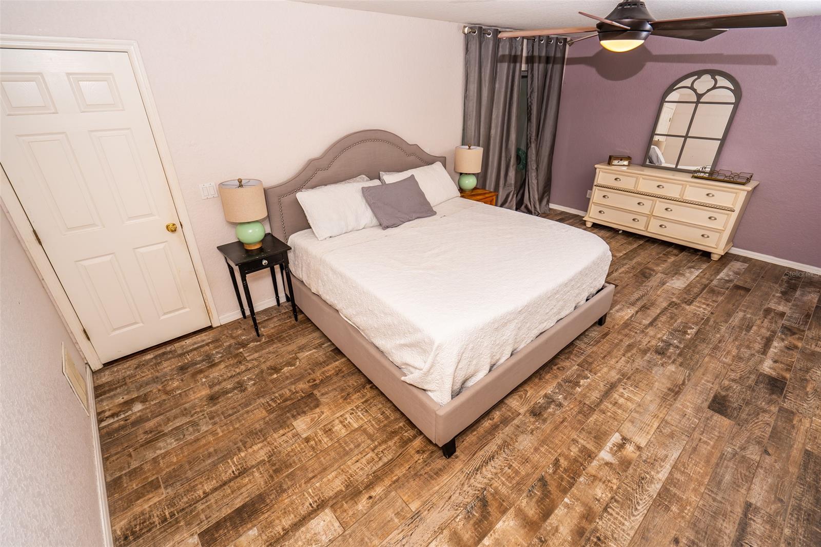 Riverview Court - Residential