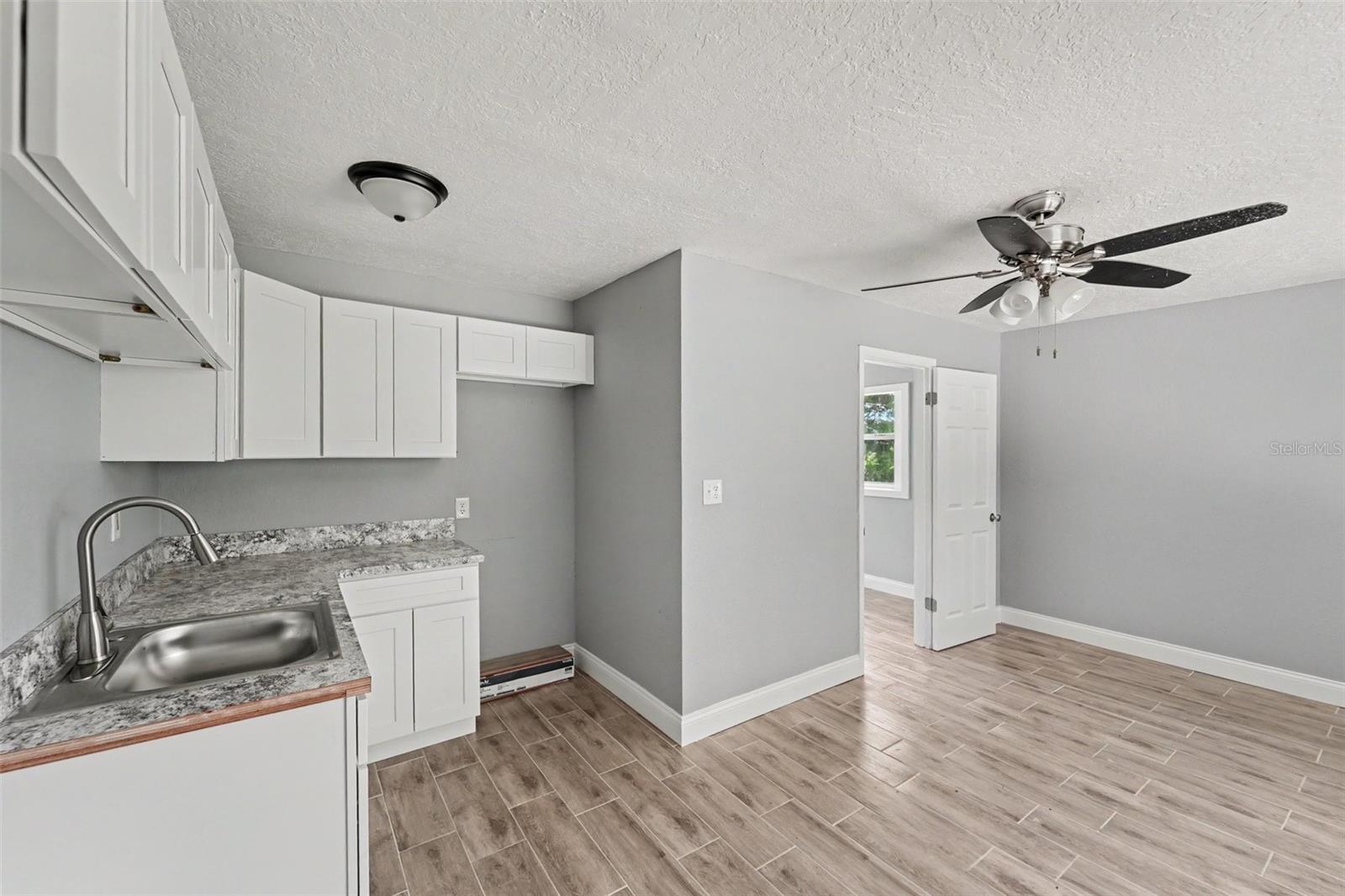 FARRAR A H - Residential Income