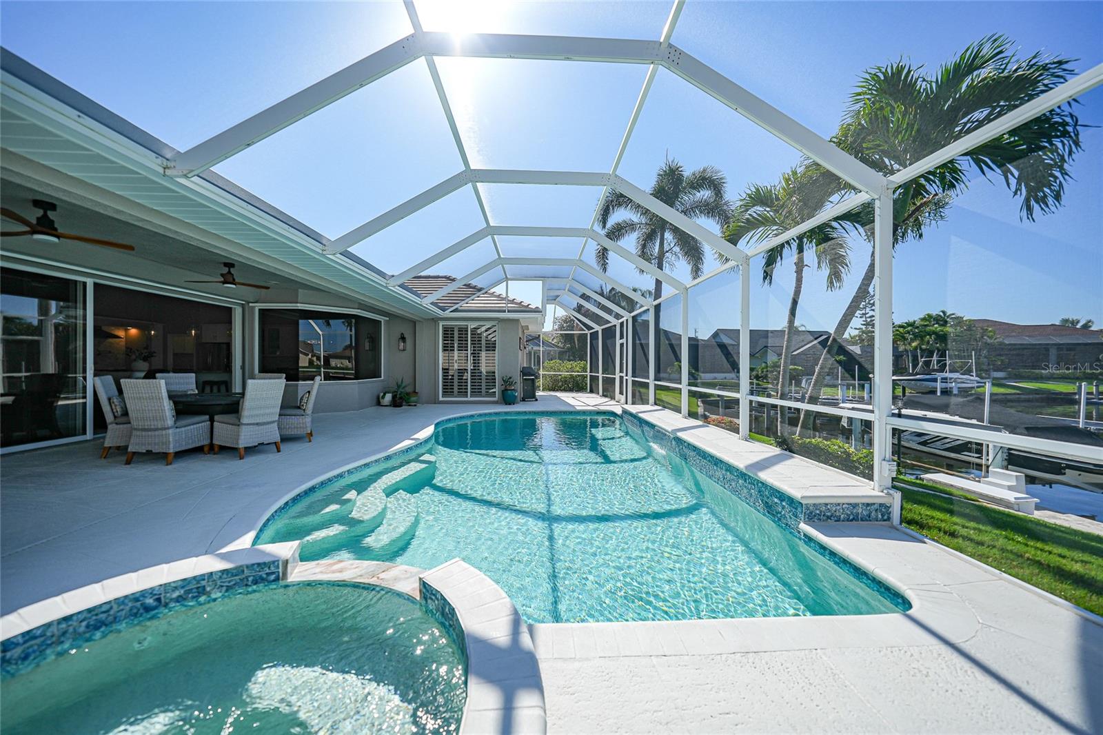 BURNT STORE ISLES SEC 15 - Residential