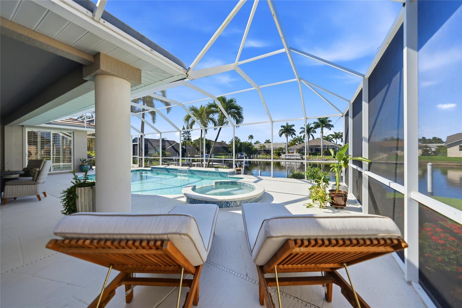 BURNT STORE ISLES SEC 15 - Residential