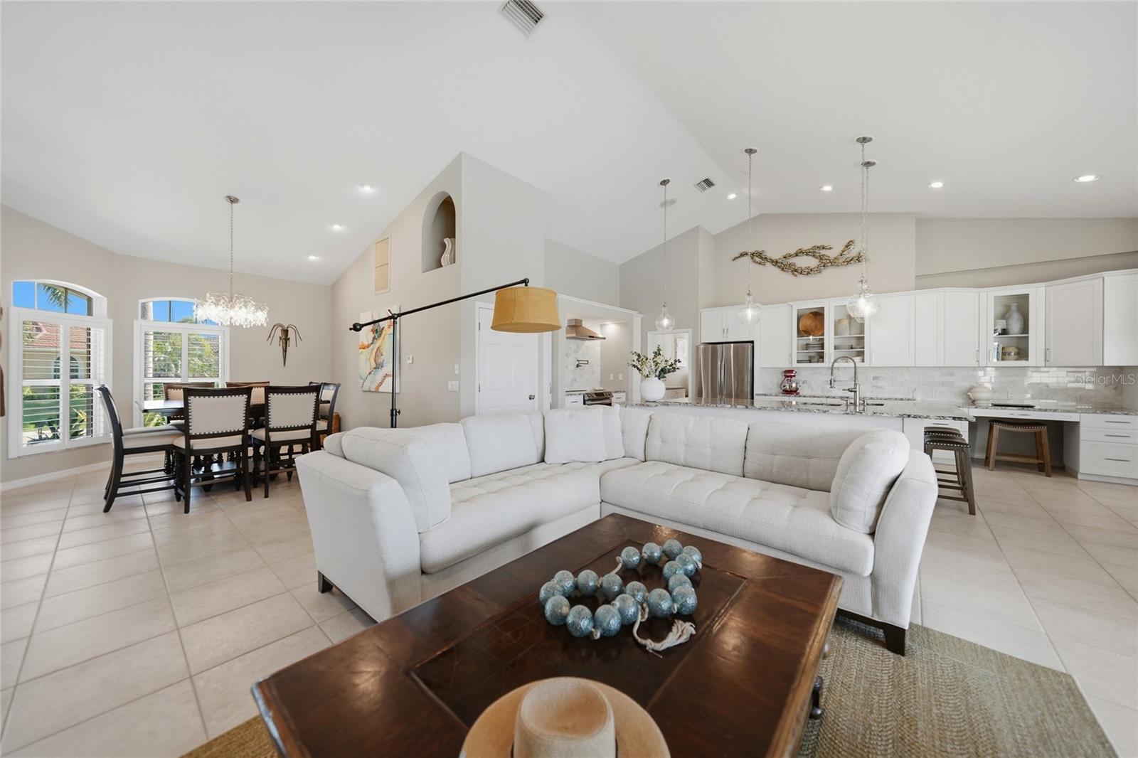 BURNT STORE ISLES SEC 15 - Residential
