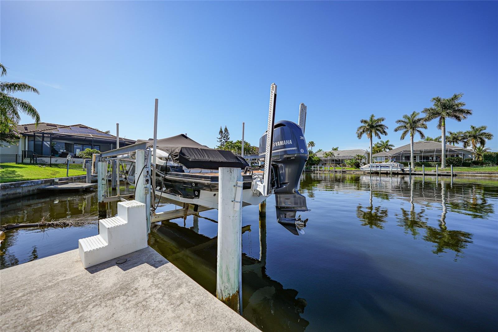 BURNT STORE ISLES SEC 15 - Residential