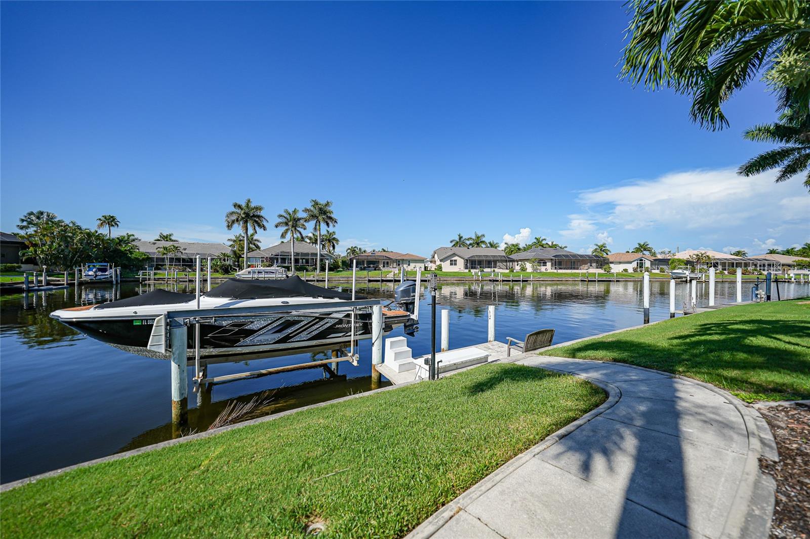 BURNT STORE ISLES SEC 15 - Residential