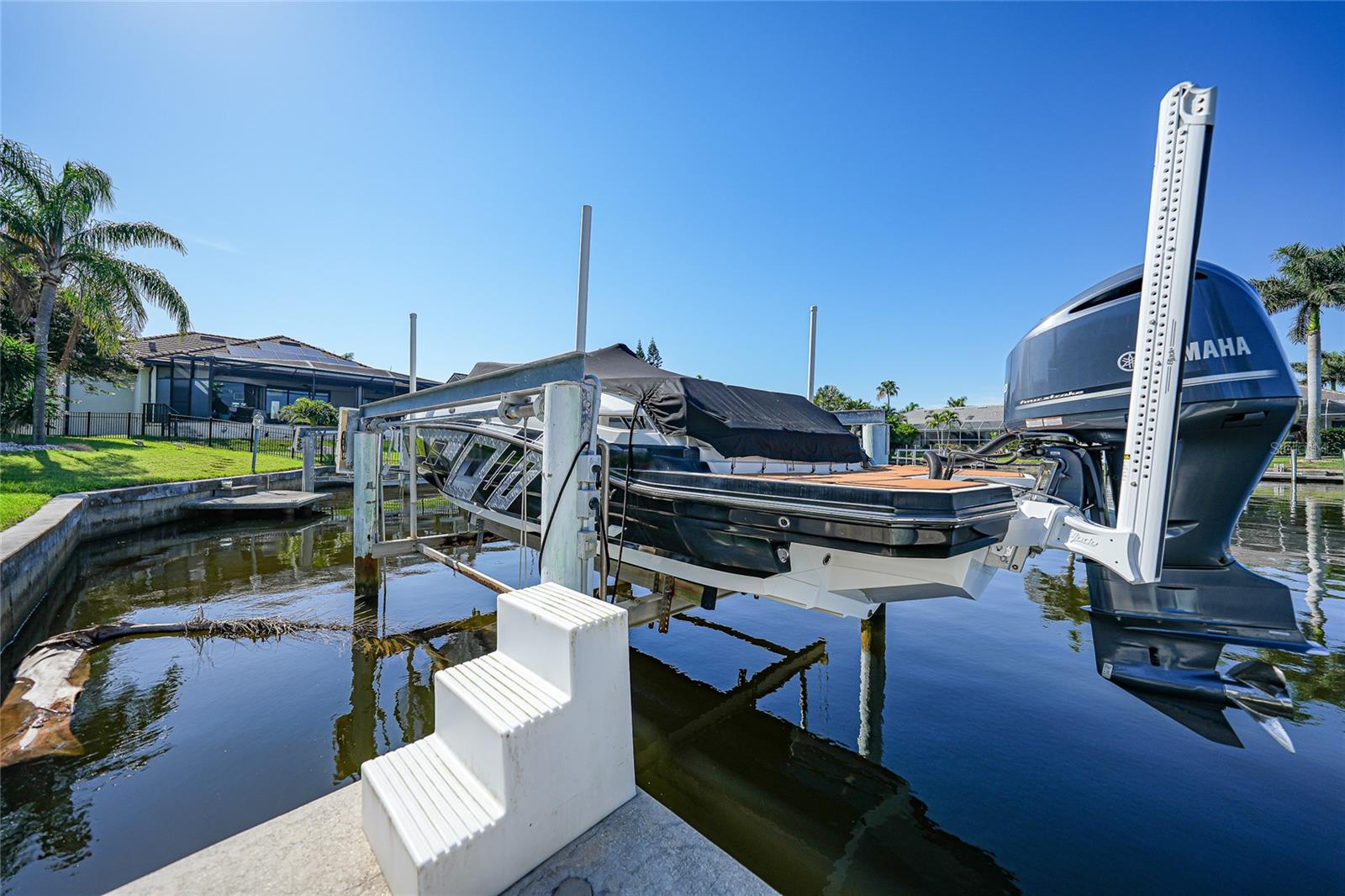 BURNT STORE ISLES SEC 15 - Residential