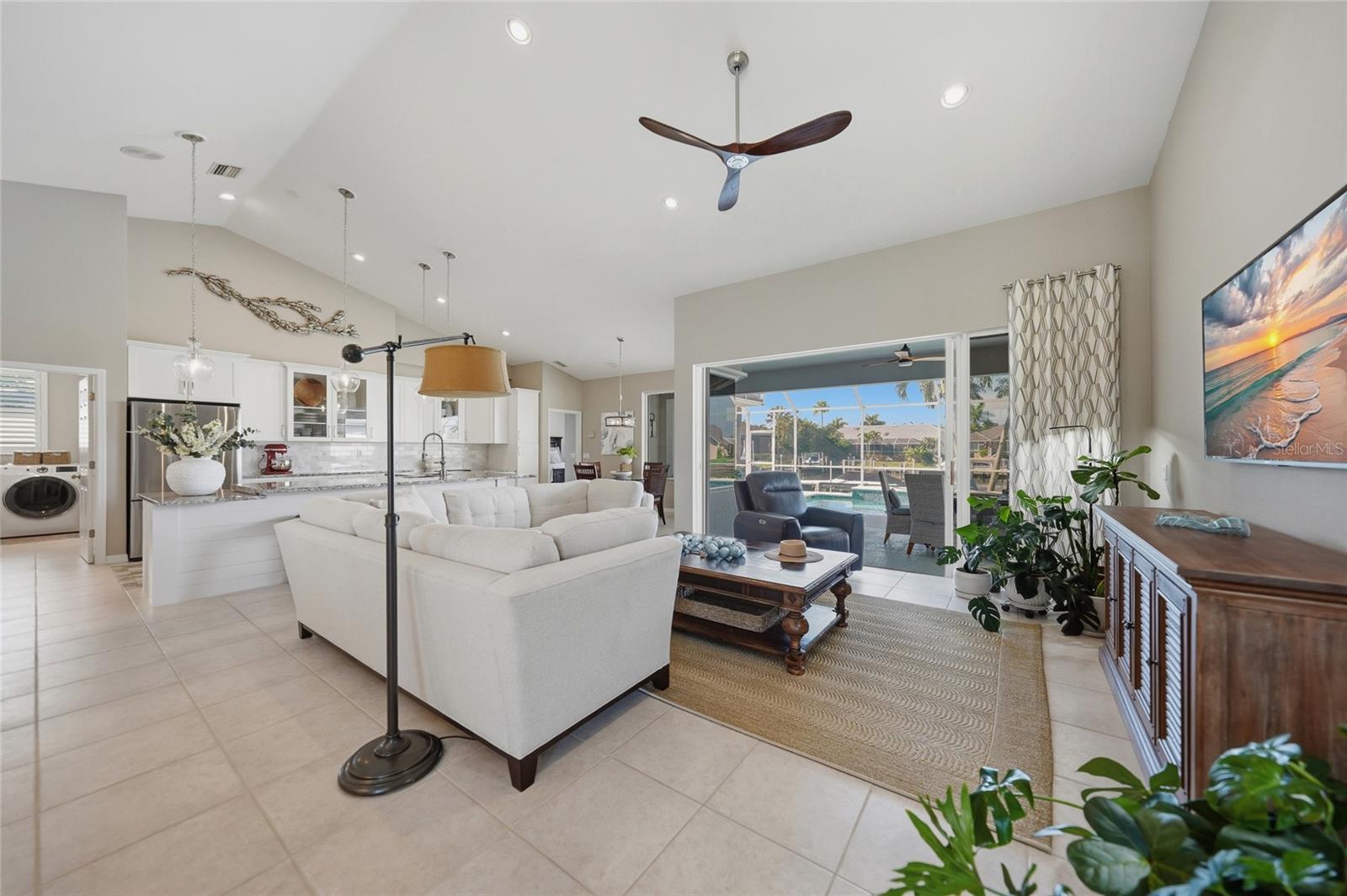 BURNT STORE ISLES SEC 15 - Residential
