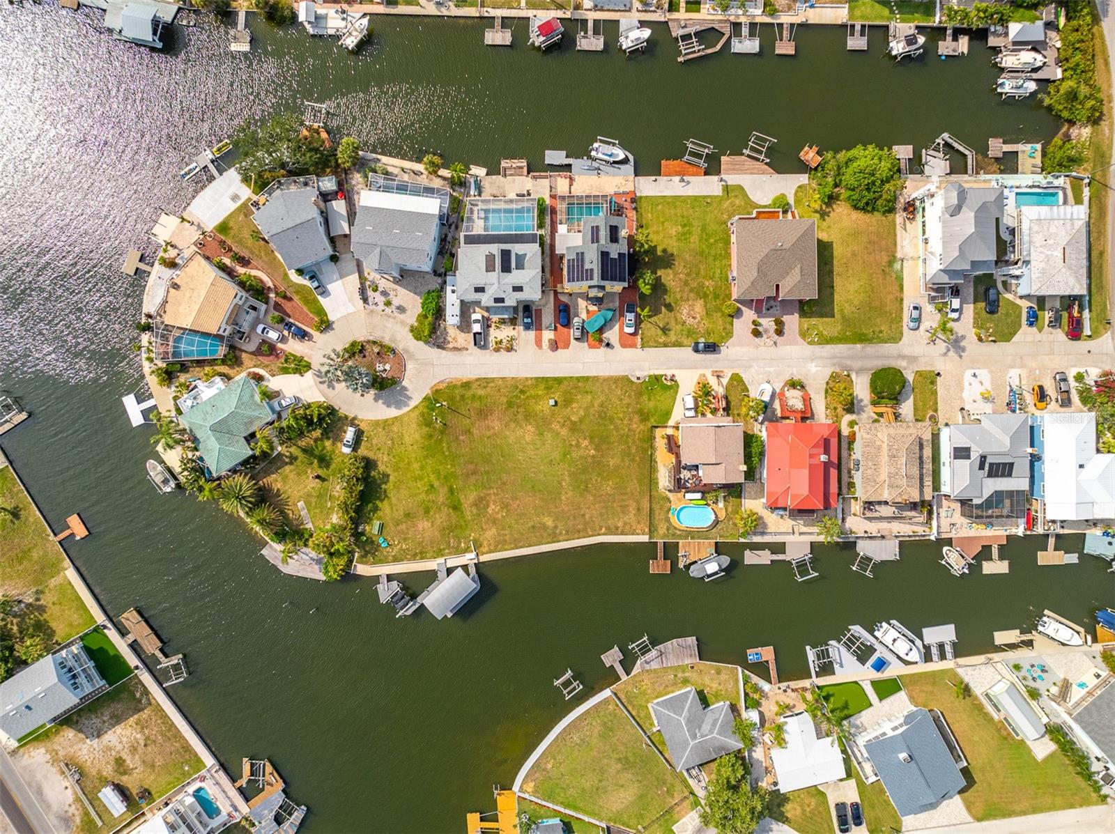 HUDSON BEACH ESTATES - Land