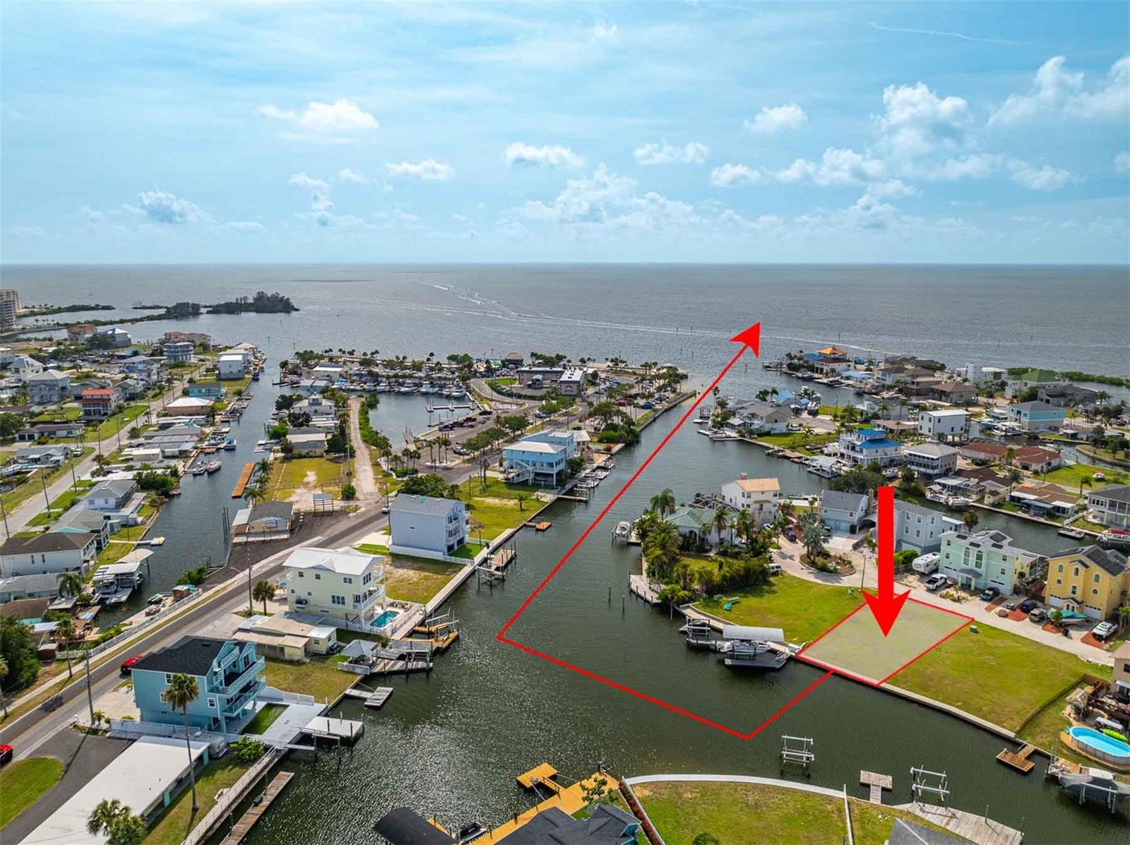 HUDSON BEACH ESTATES - Land