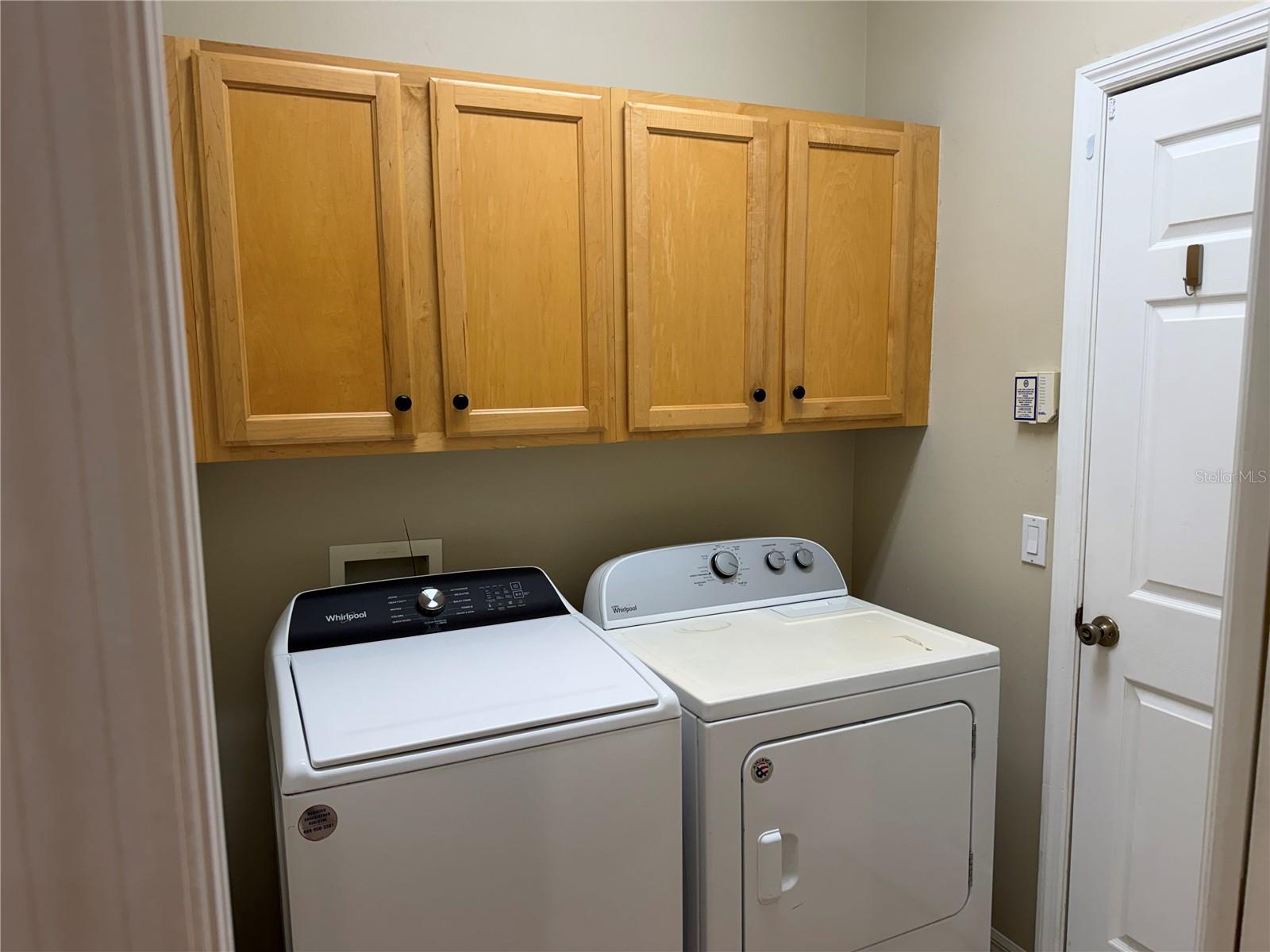 EDGEWATER VILLAGE SUBPHASE A - Residential Lease