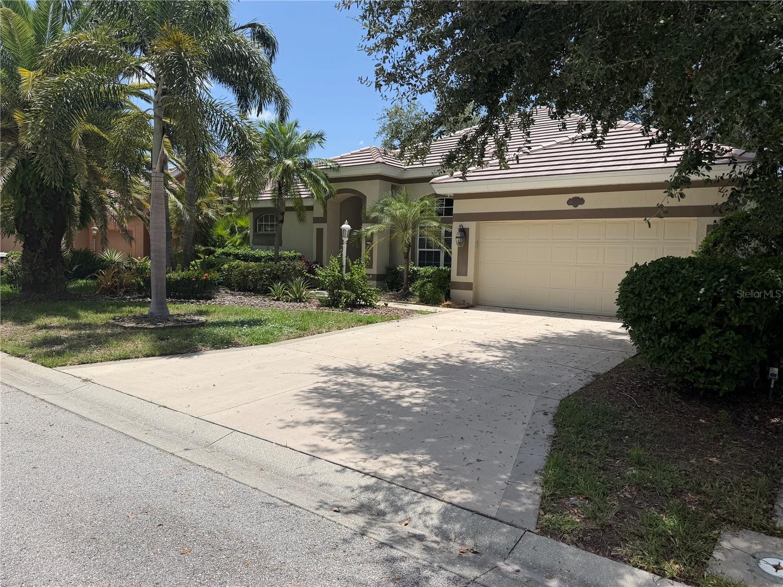 EDGEWATER VILLAGE SUBPHASE A - Residential Lease