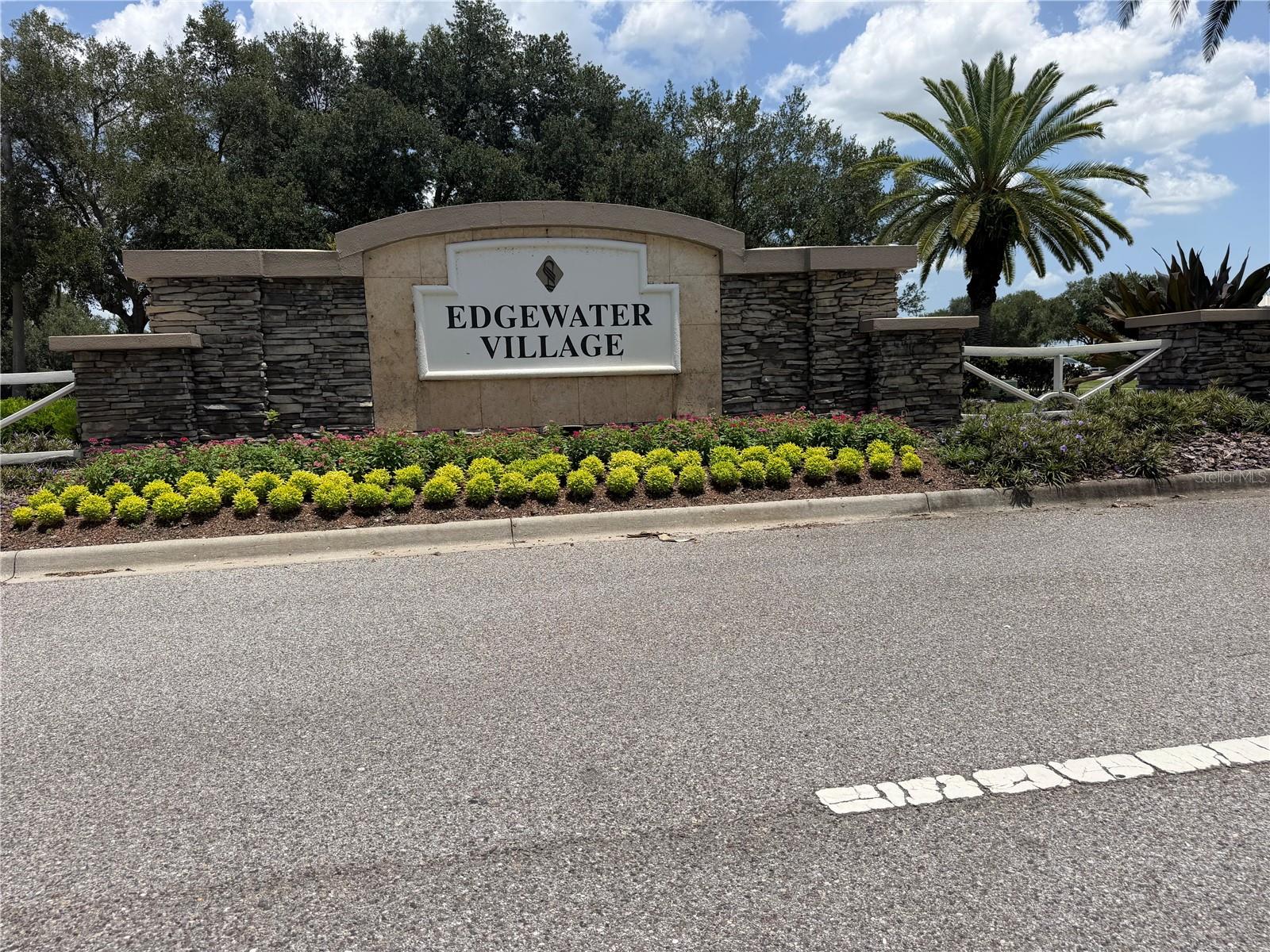 EDGEWATER VILLAGE SUBPHASE A - Residential Lease
