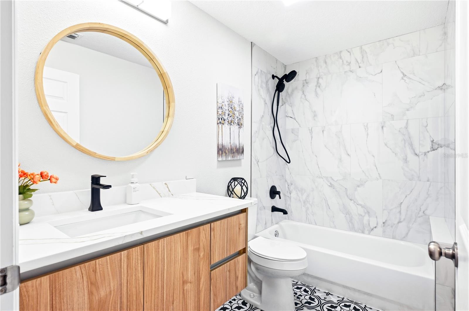 VILLAROSA PH G - Residential