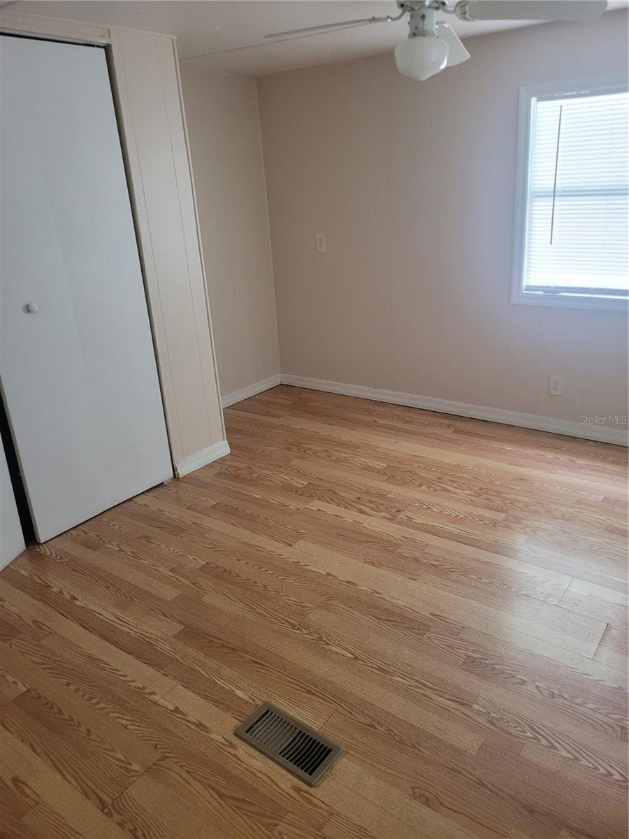 LAKE WEIR VILLAGE - Residential Lease