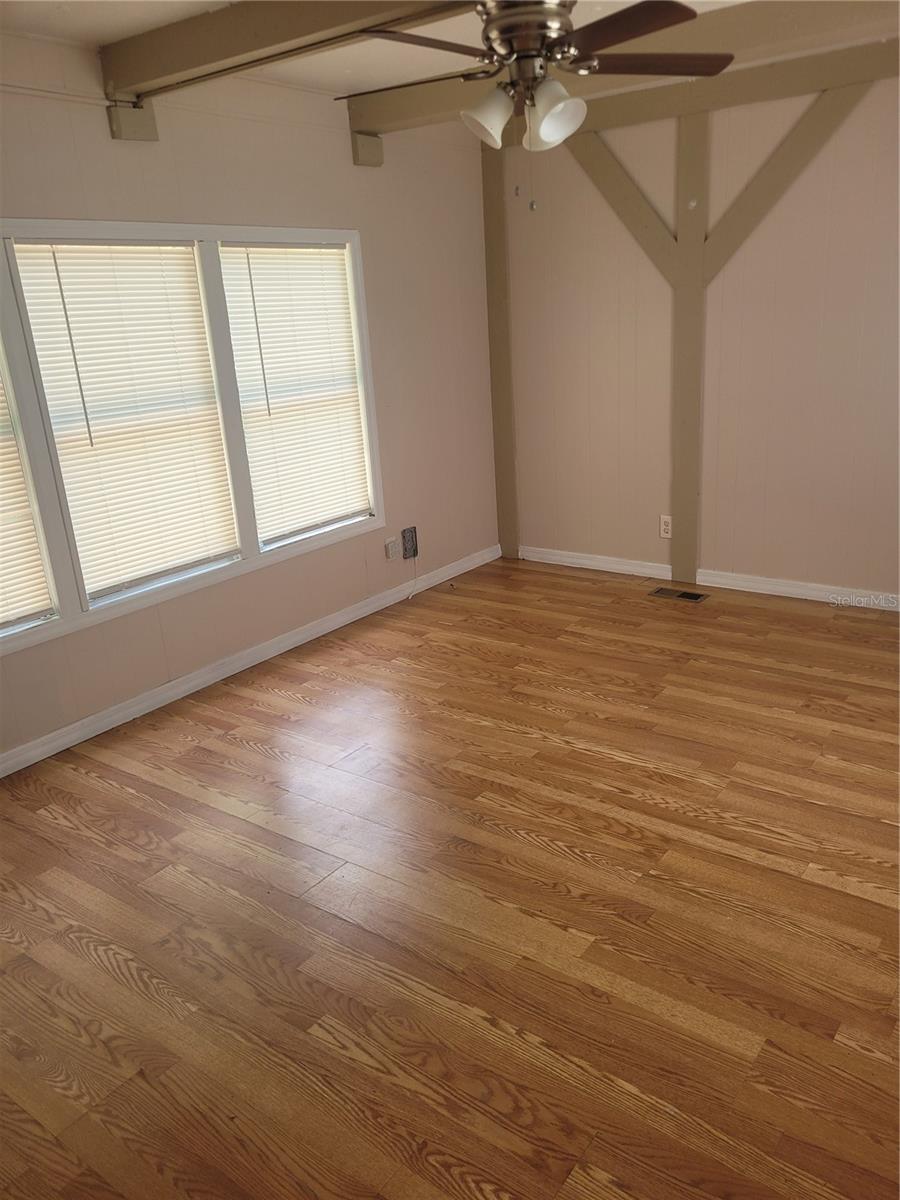 LAKE WEIR VILLAGE - Residential Lease