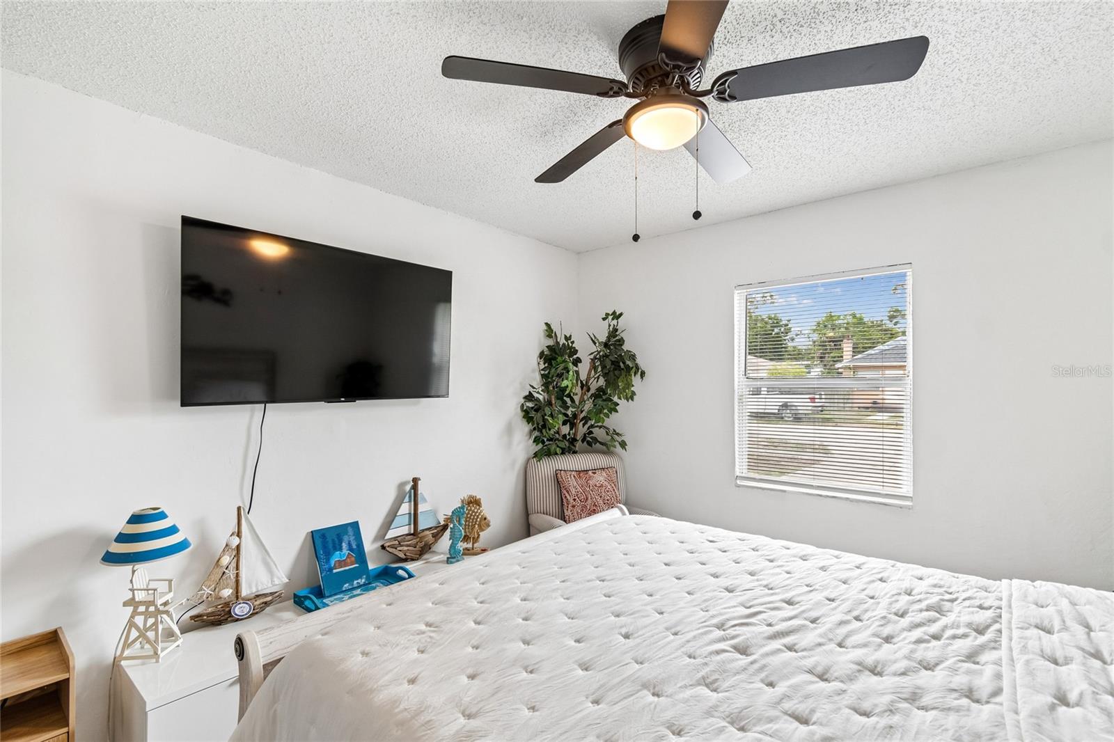 RIDGEWOOD TERRACE - Residential Lease