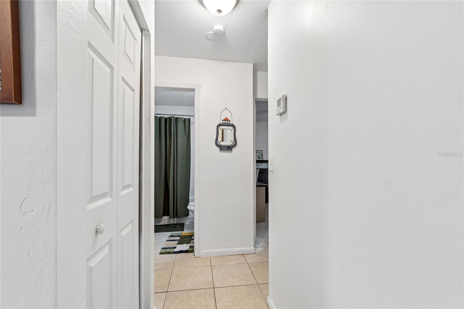 RIDGEWOOD TERRACE - Residential Lease