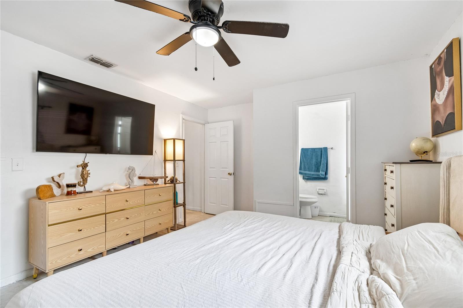 RIDGEWOOD TERRACE - Residential Lease