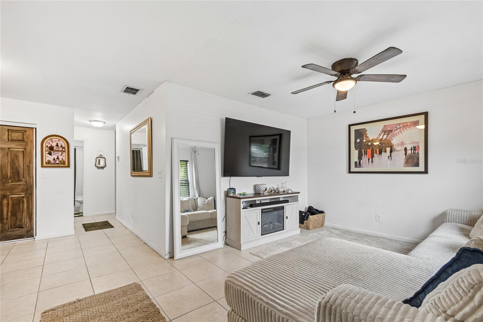 RIDGEWOOD TERRACE - Residential Lease