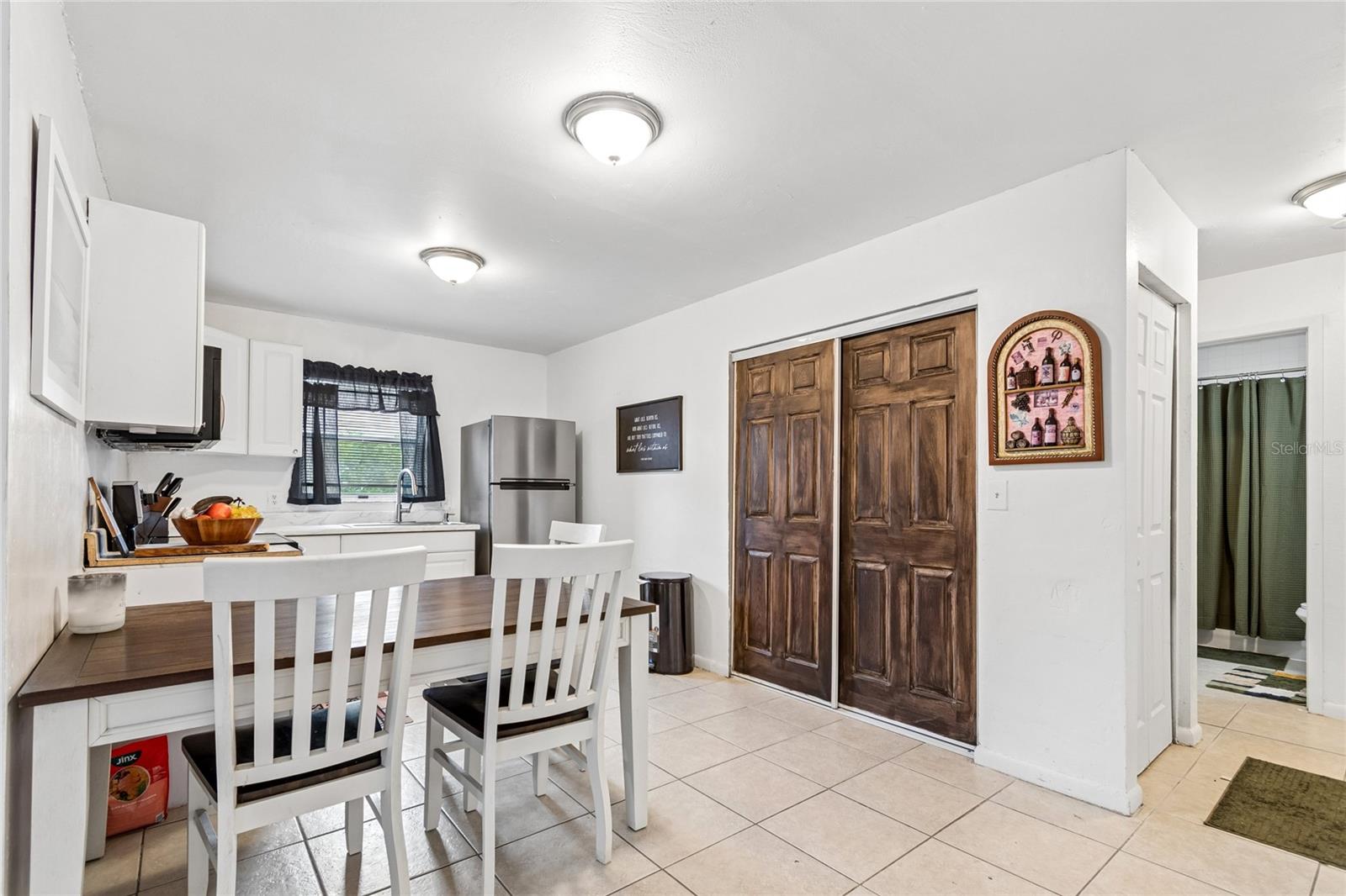 RIDGEWOOD TERRACE - Residential Lease
