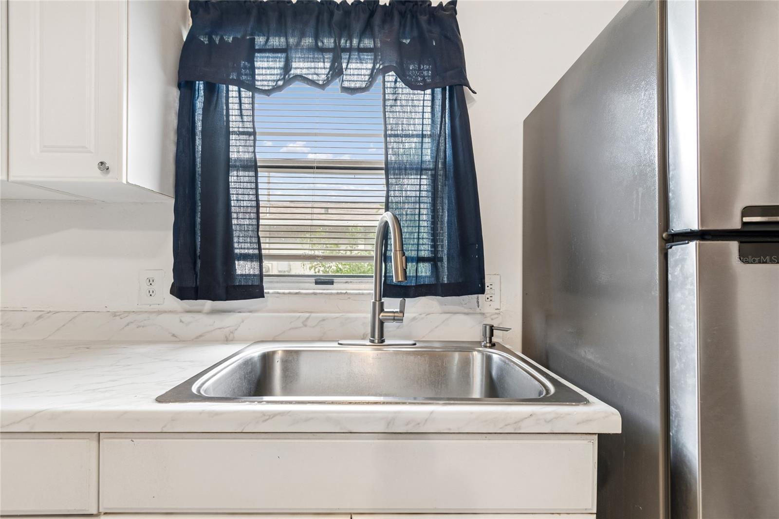 RIDGEWOOD TERRACE - Residential Lease