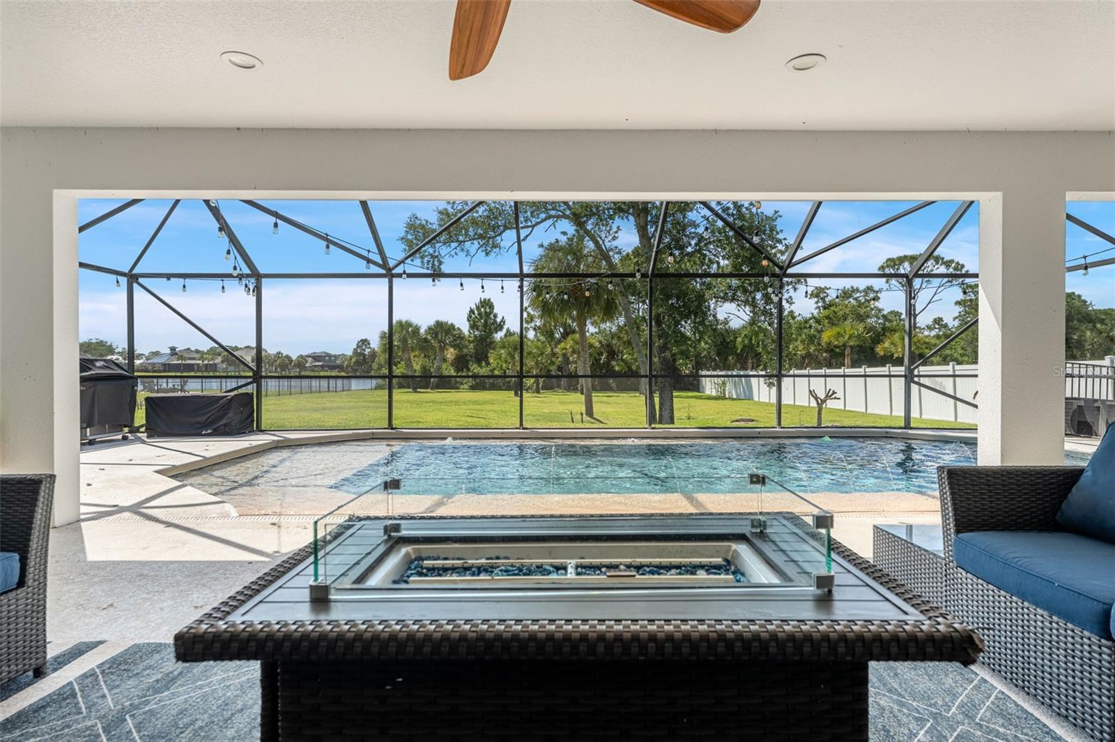 WOODSHIRE PRESERVE - Residential