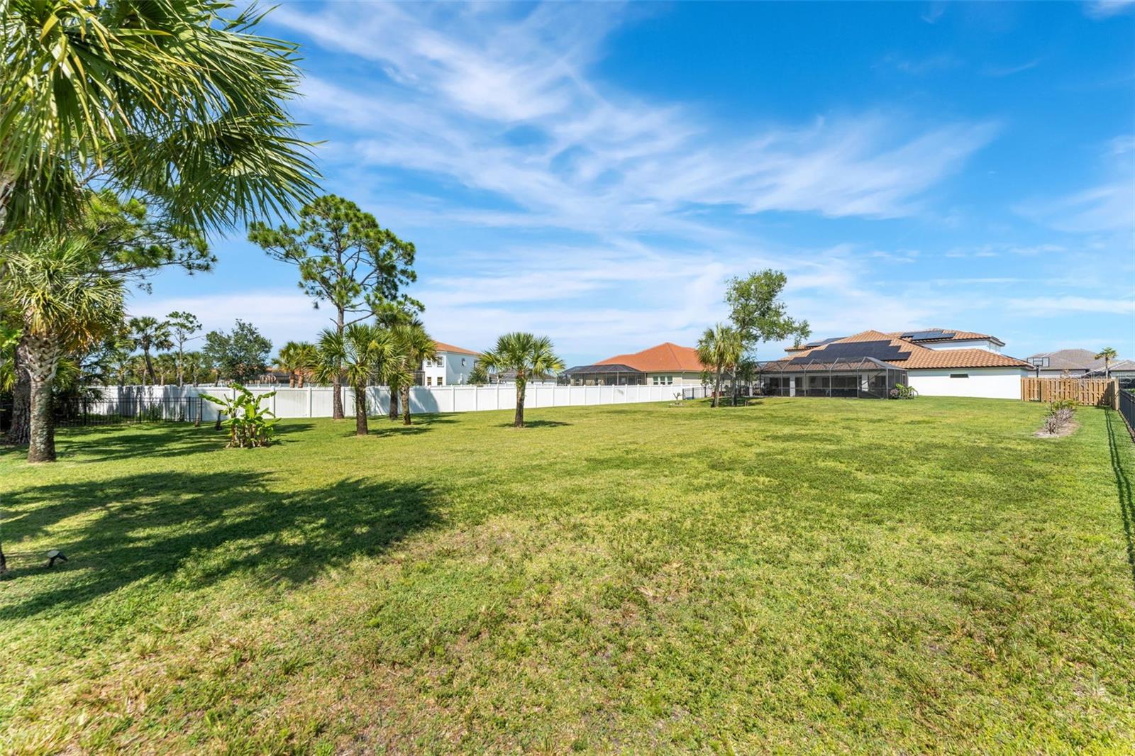 WOODSHIRE PRESERVE - Residential