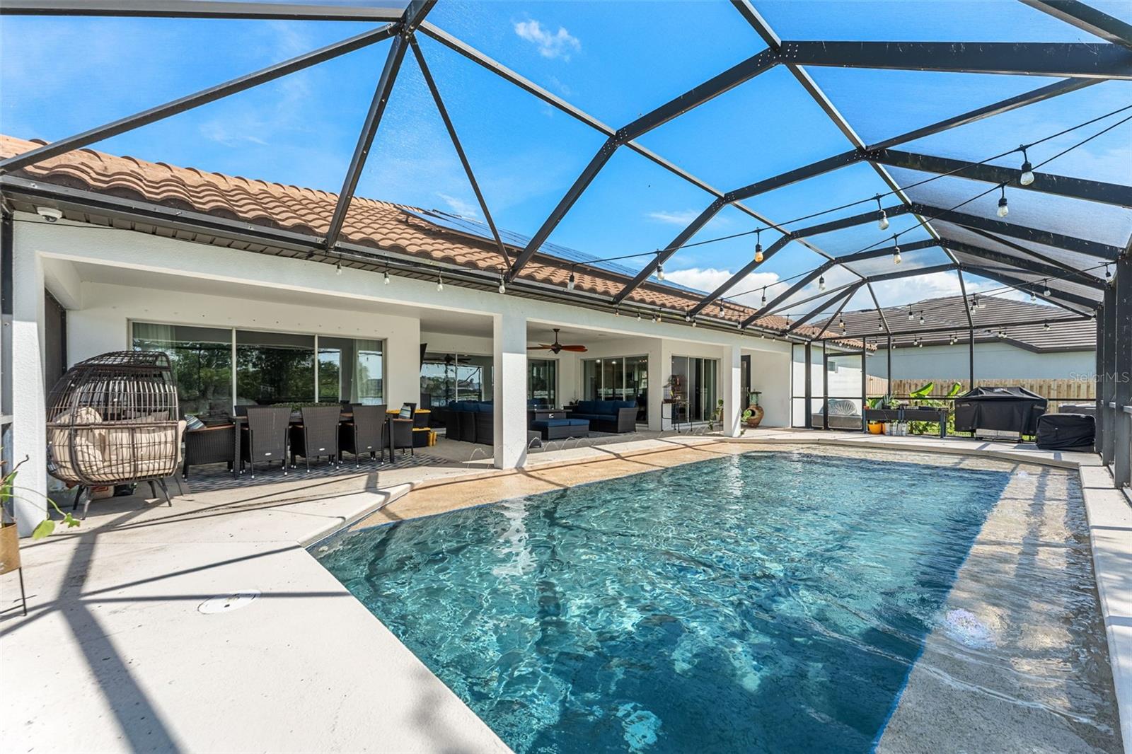 WOODSHIRE PRESERVE - Residential