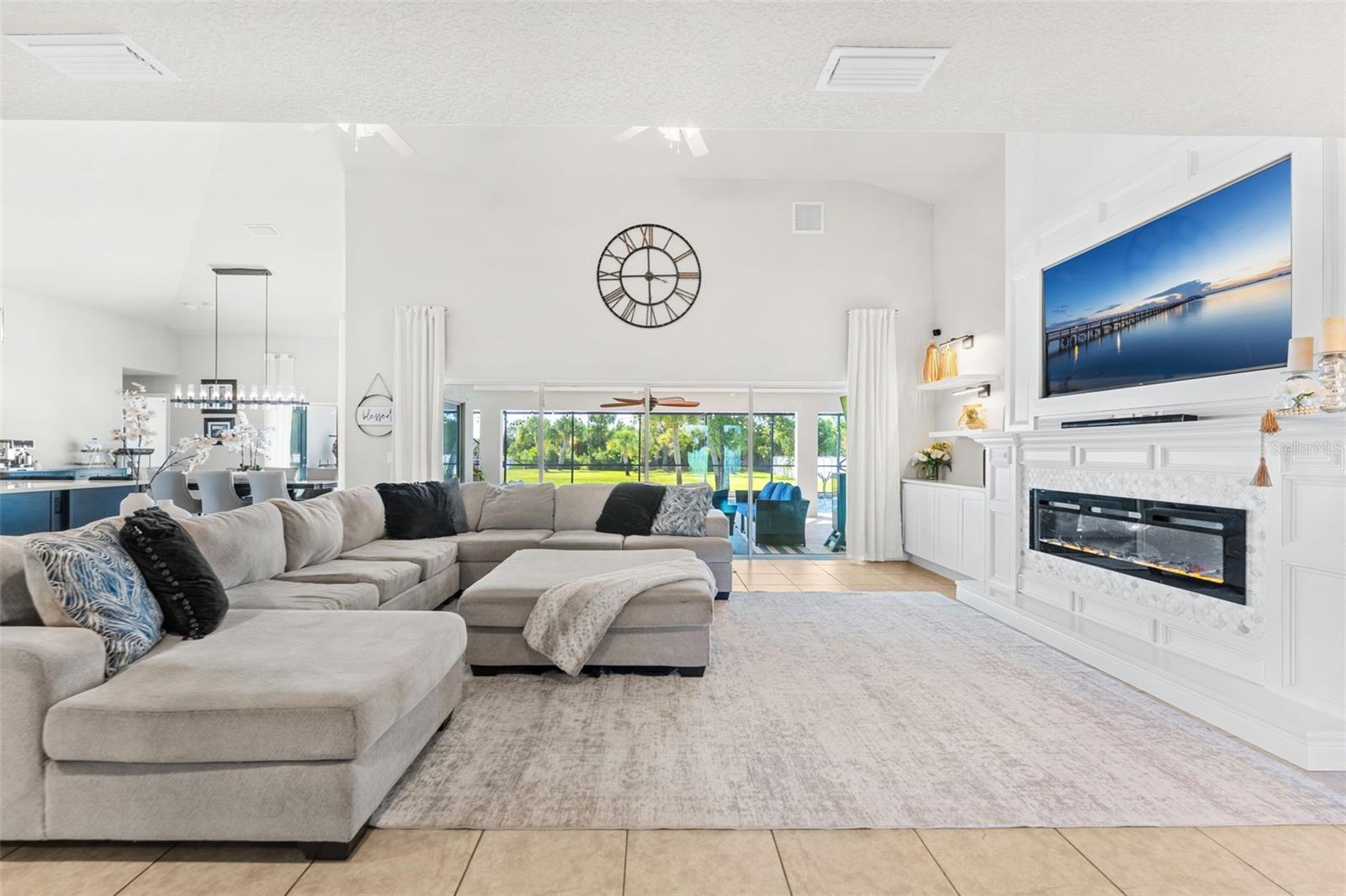 WOODSHIRE PRESERVE - Residential