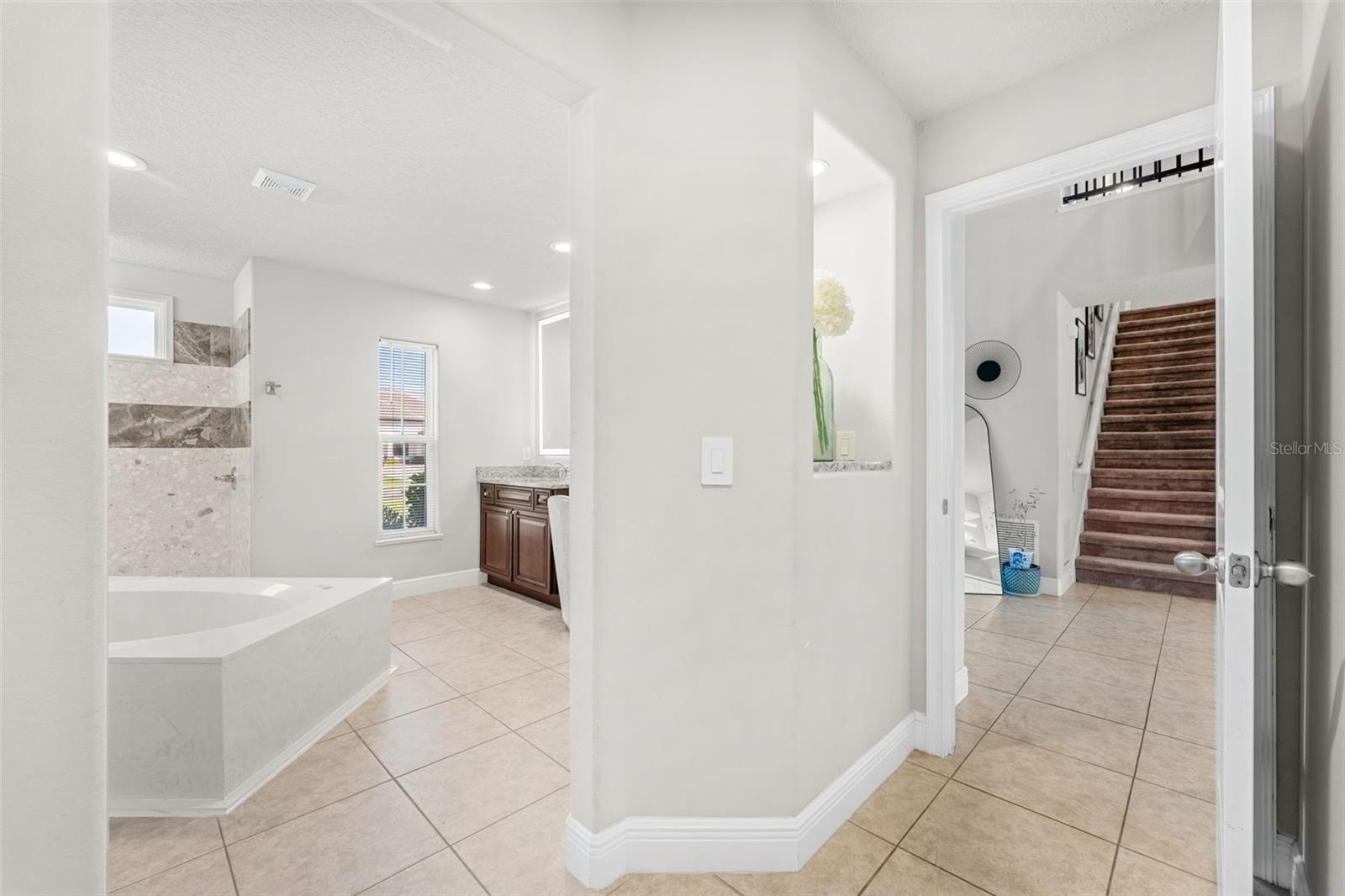 WOODSHIRE PRESERVE - Residential