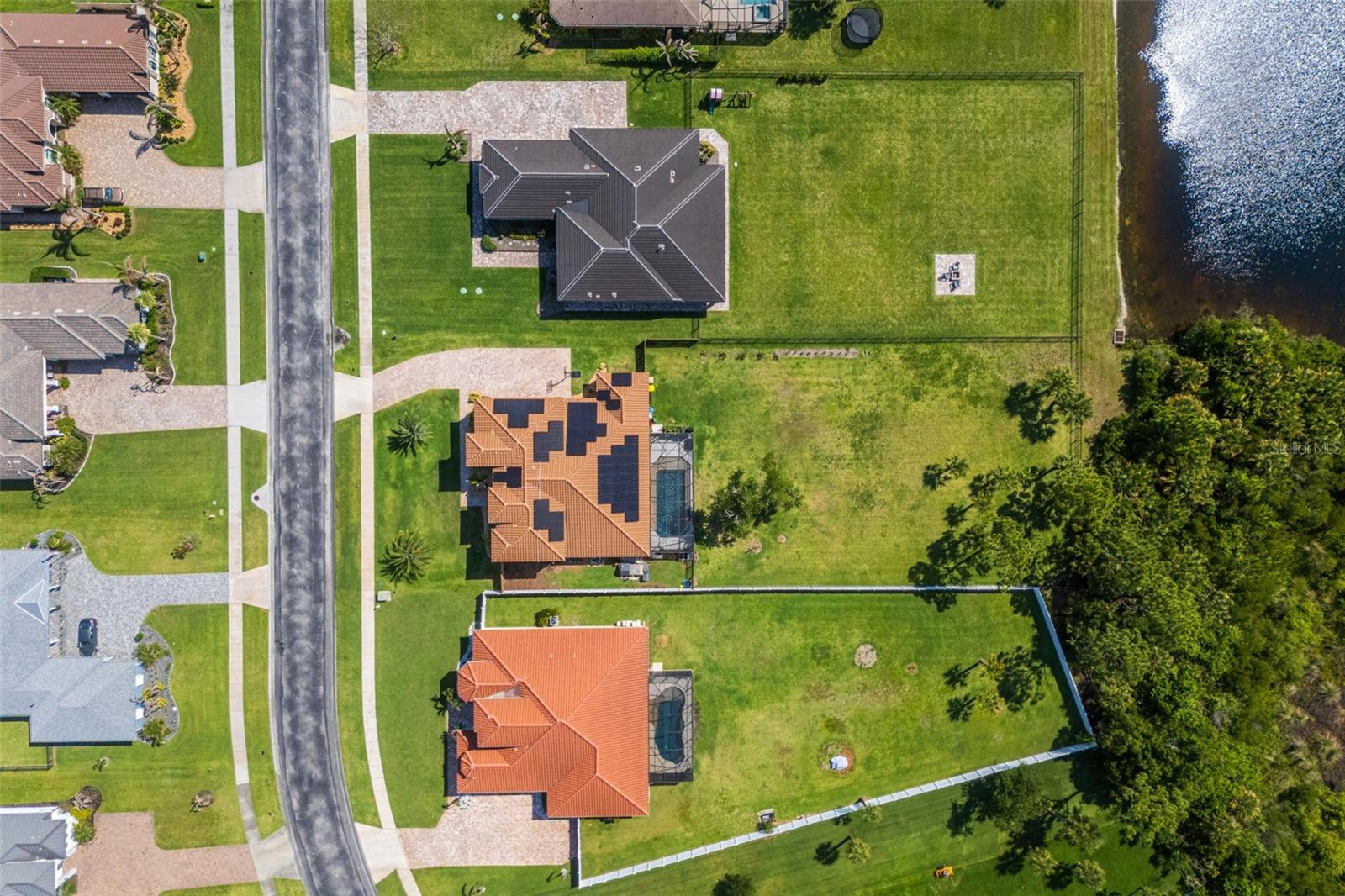 WOODSHIRE PRESERVE - Residential