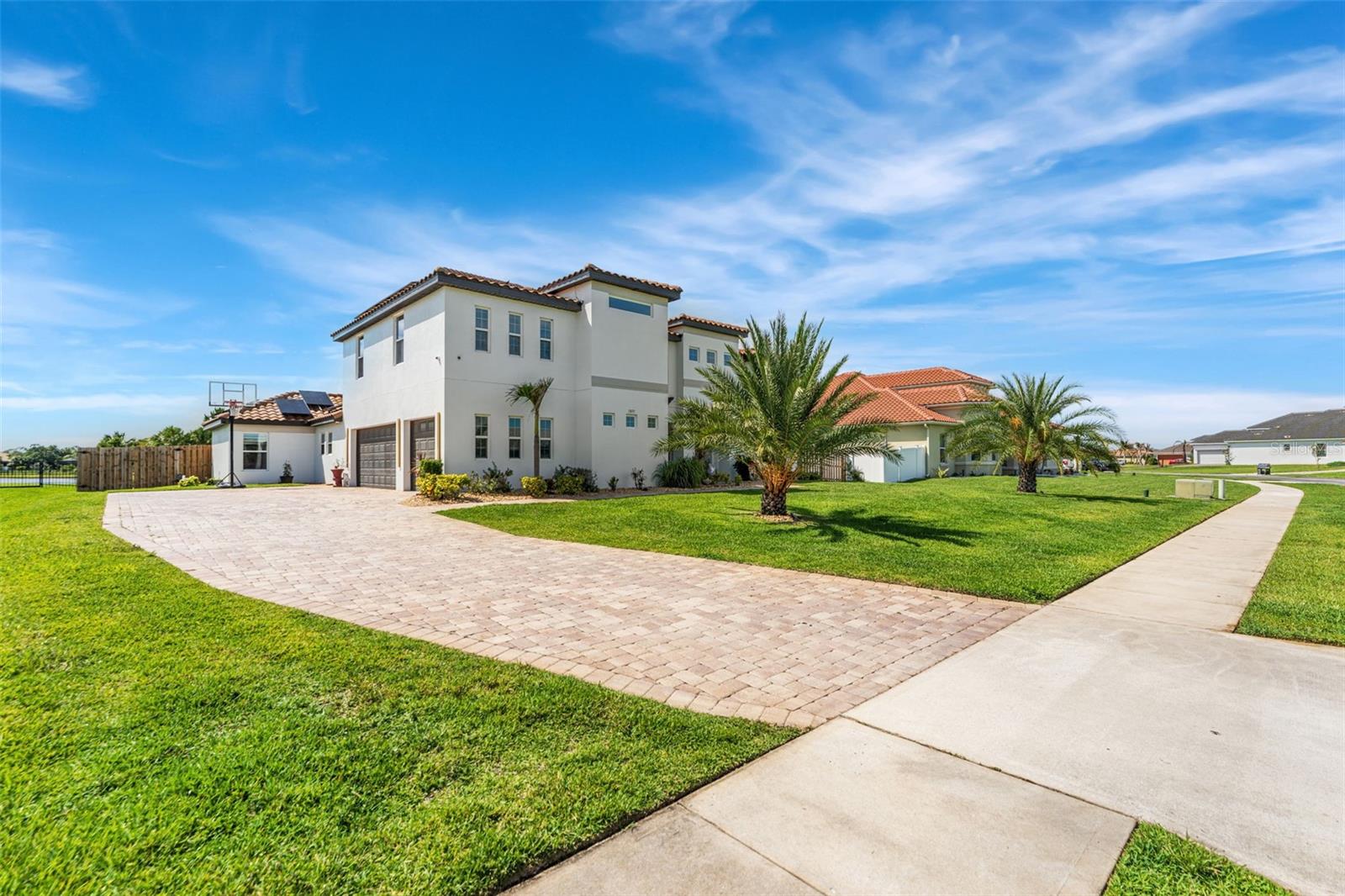 WOODSHIRE PRESERVE - Residential