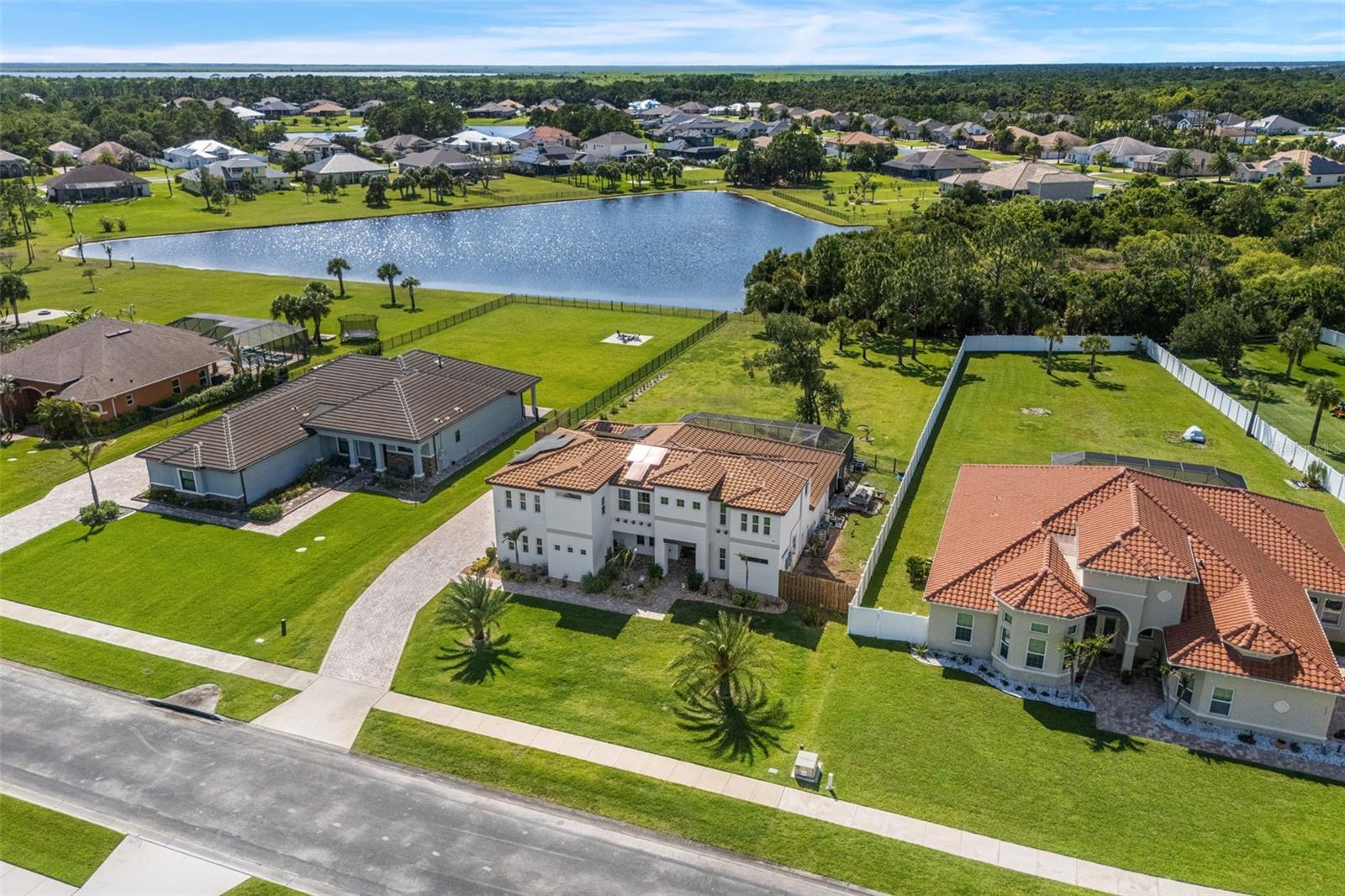 WOODSHIRE PRESERVE - Residential