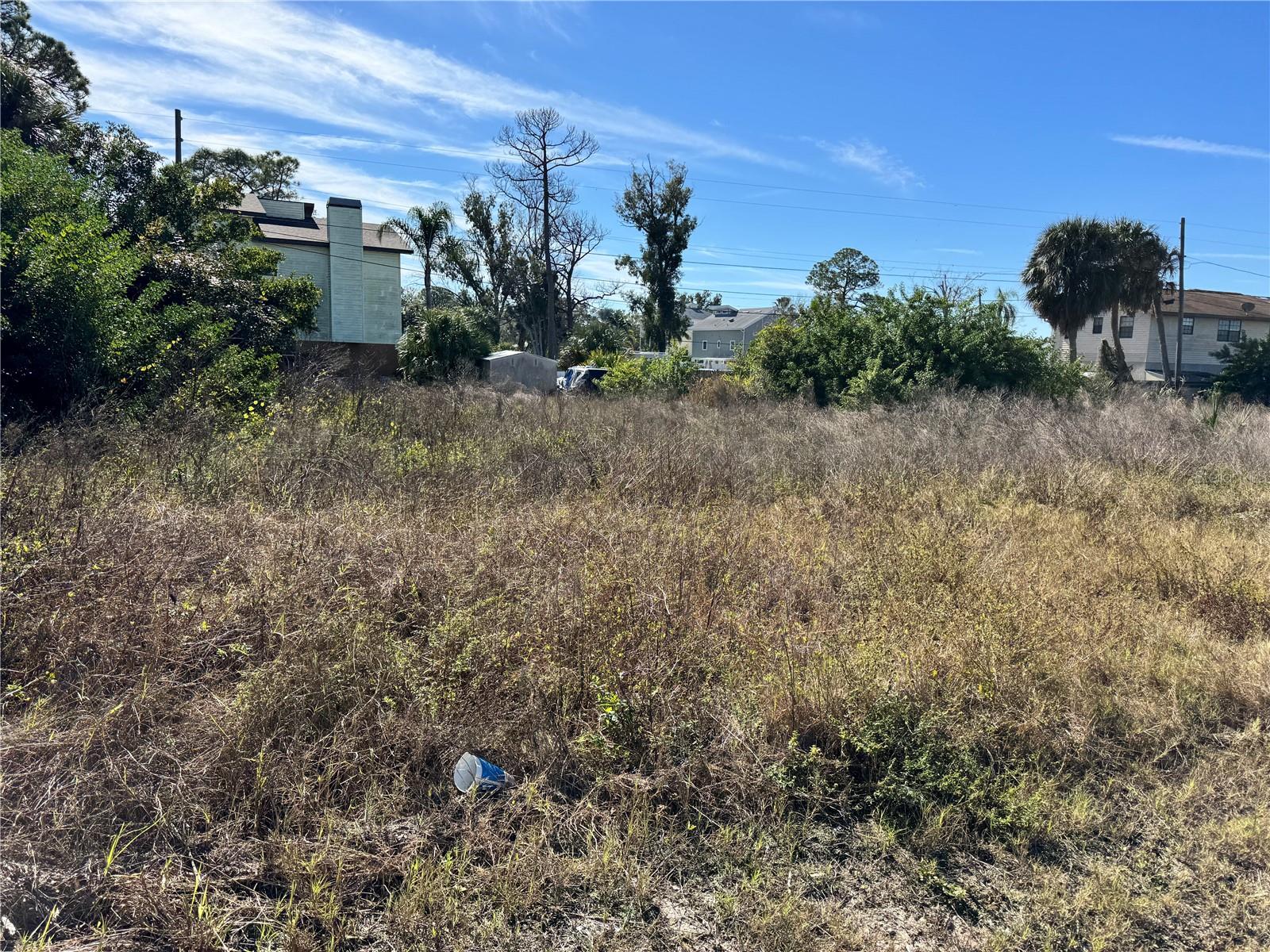 BAYOU GARDENS - Land