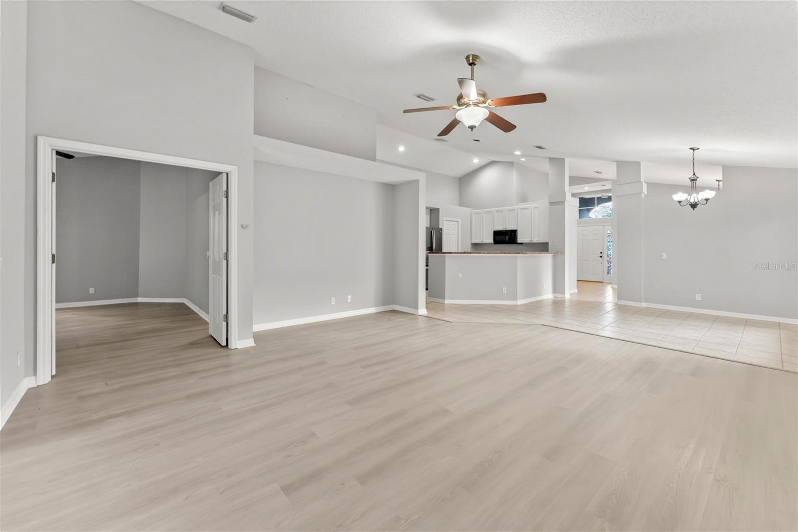 SILVERLAKE - Residential