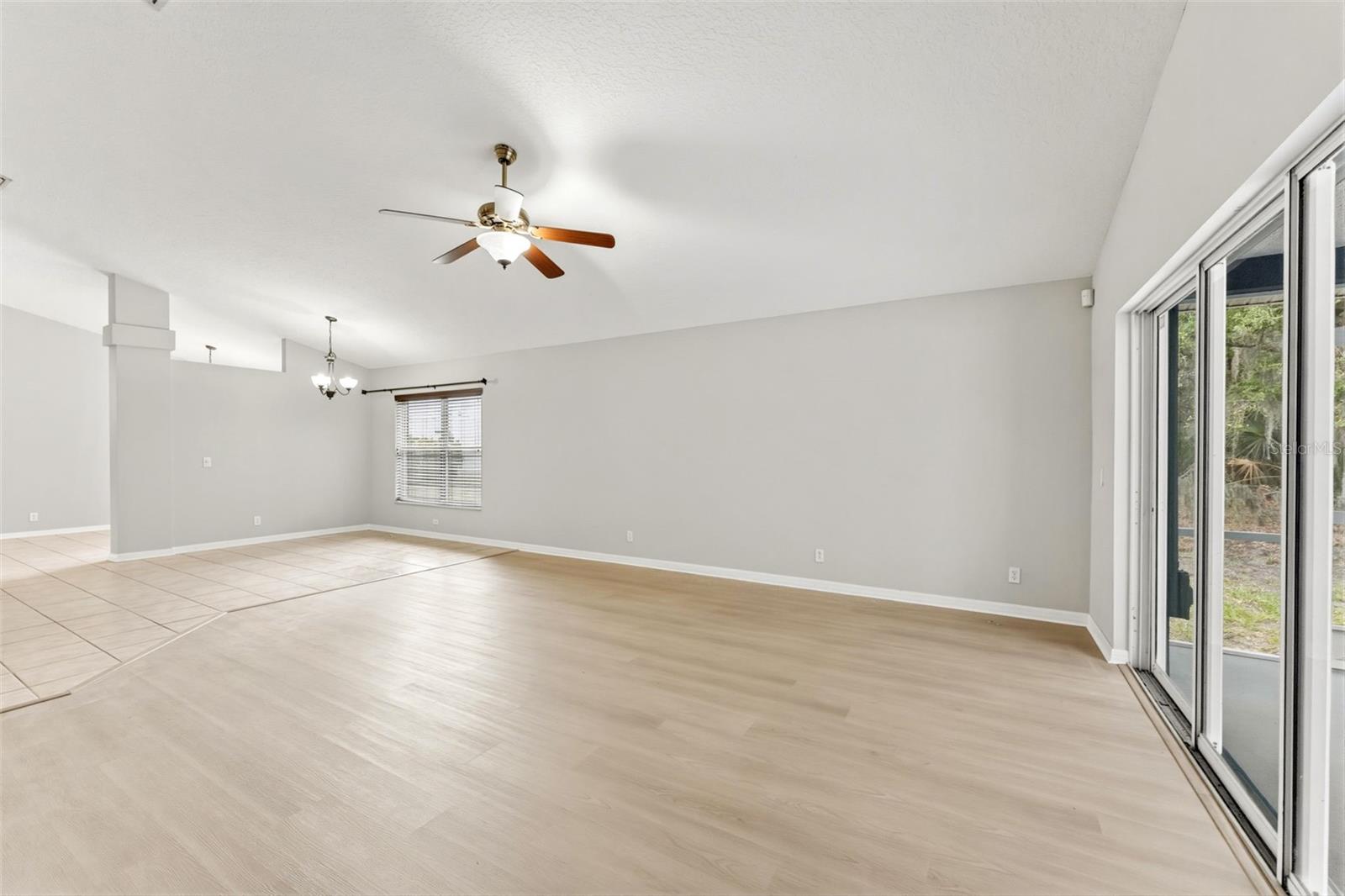 SILVERLAKE - Residential