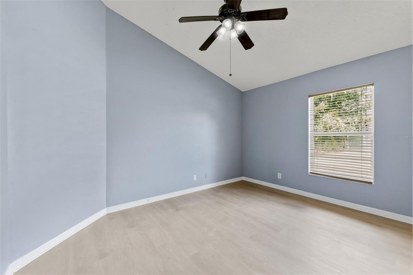 SILVERLAKE - Residential