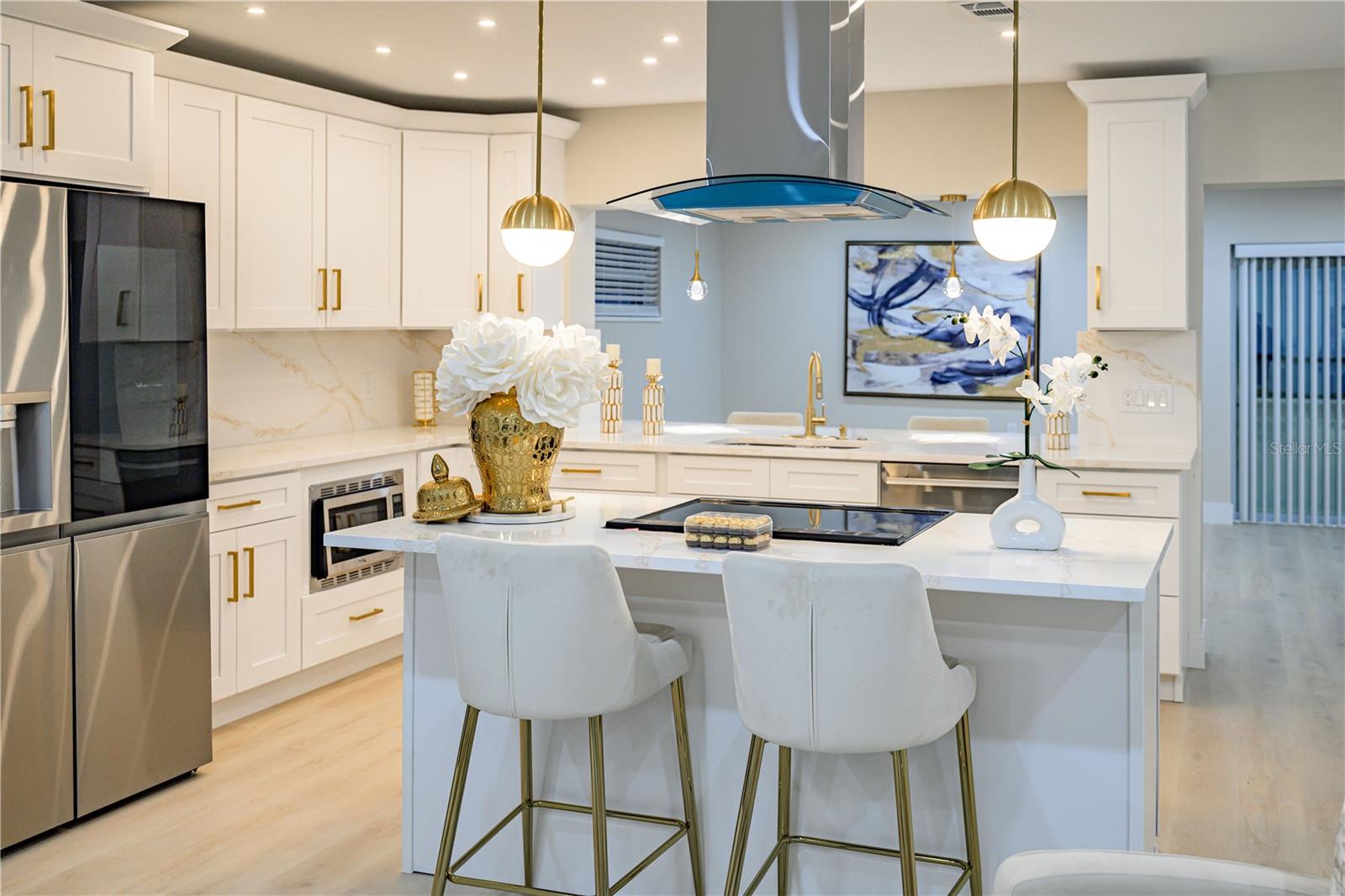 BOCA CIEGA ISLE - Residential