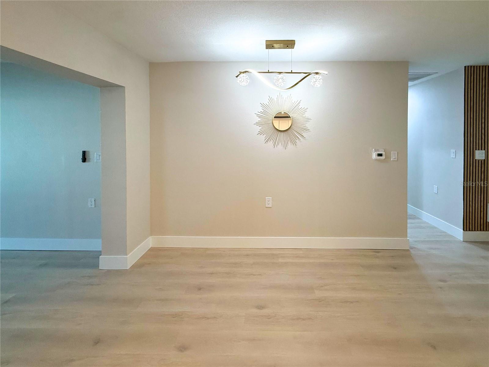 BOCA CIEGA ISLE - Residential