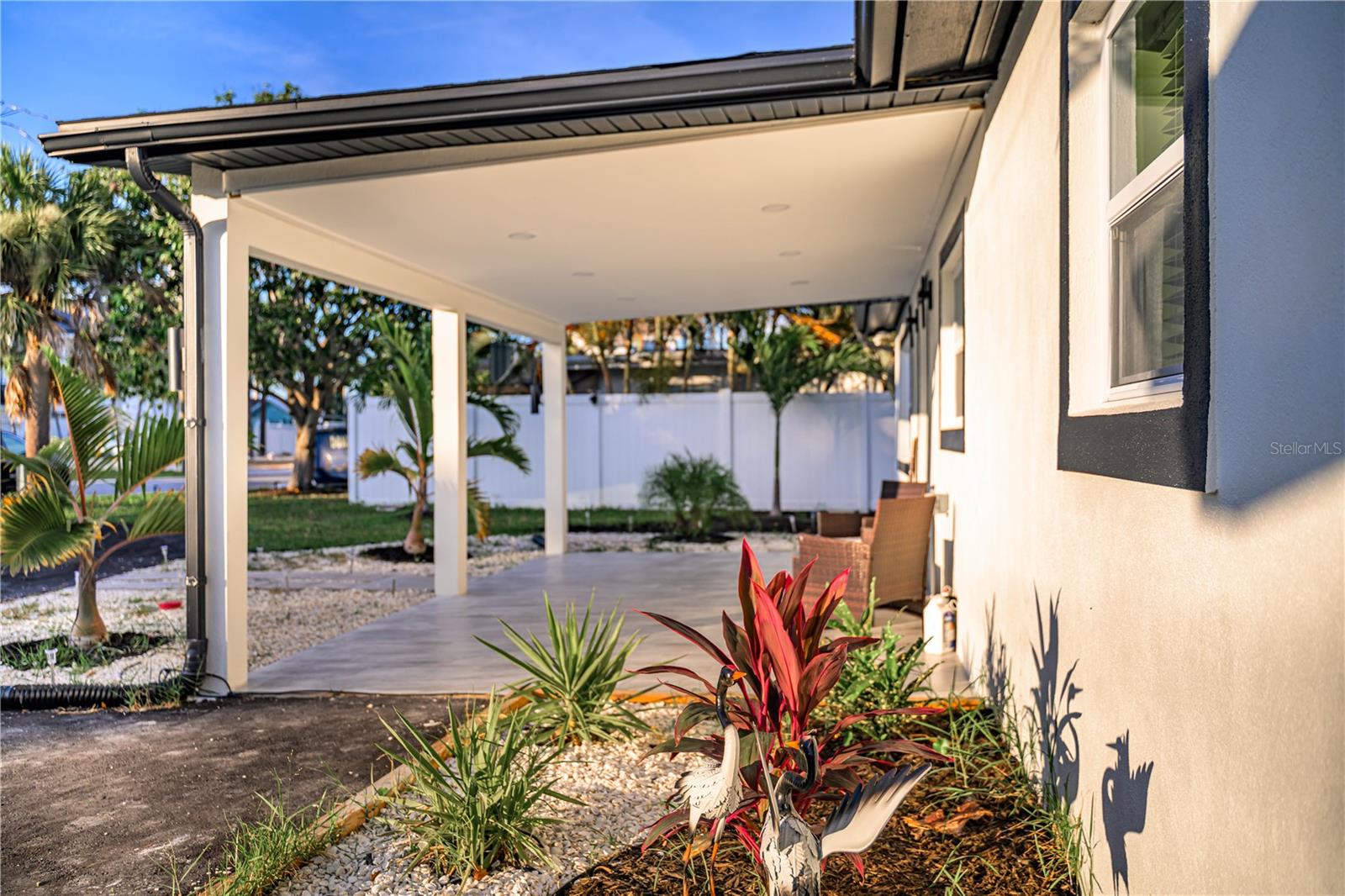 BOCA CIEGA ISLE - Residential