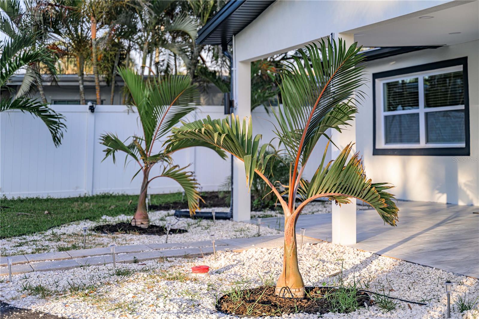 BOCA CIEGA ISLE - Residential