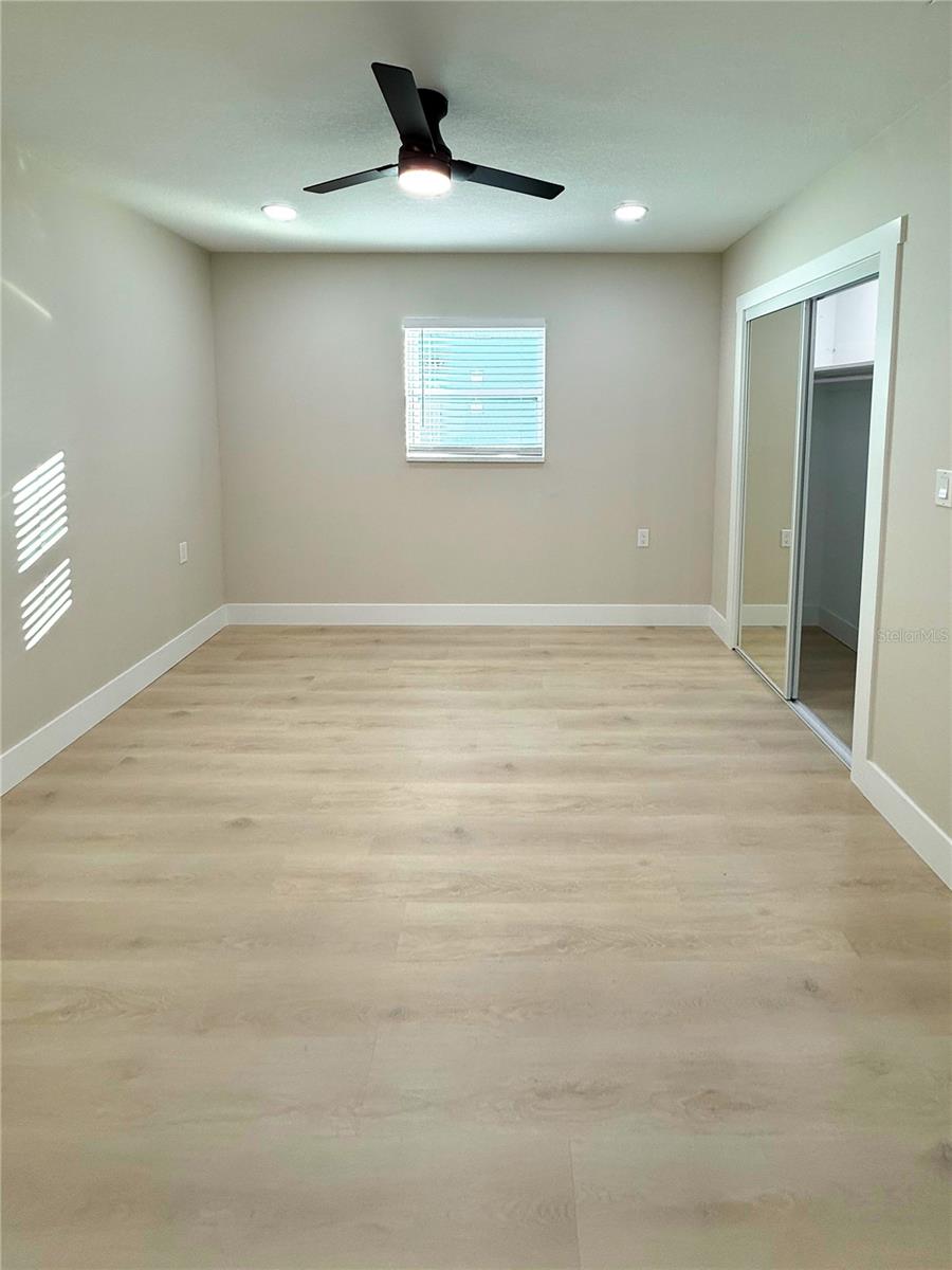 BOCA CIEGA ISLE - Residential