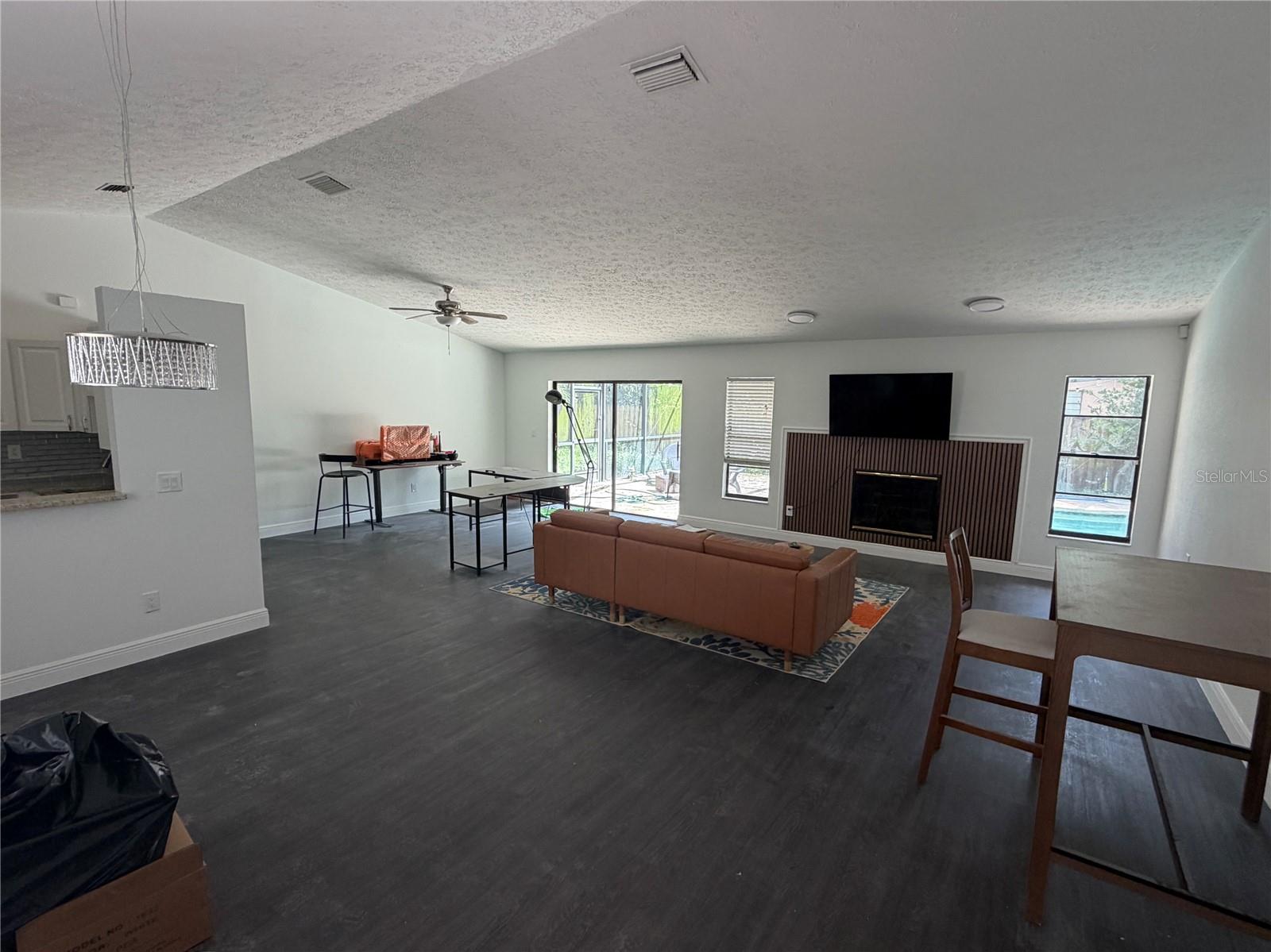COUNTRY PLACE UNIT 5 - Residential