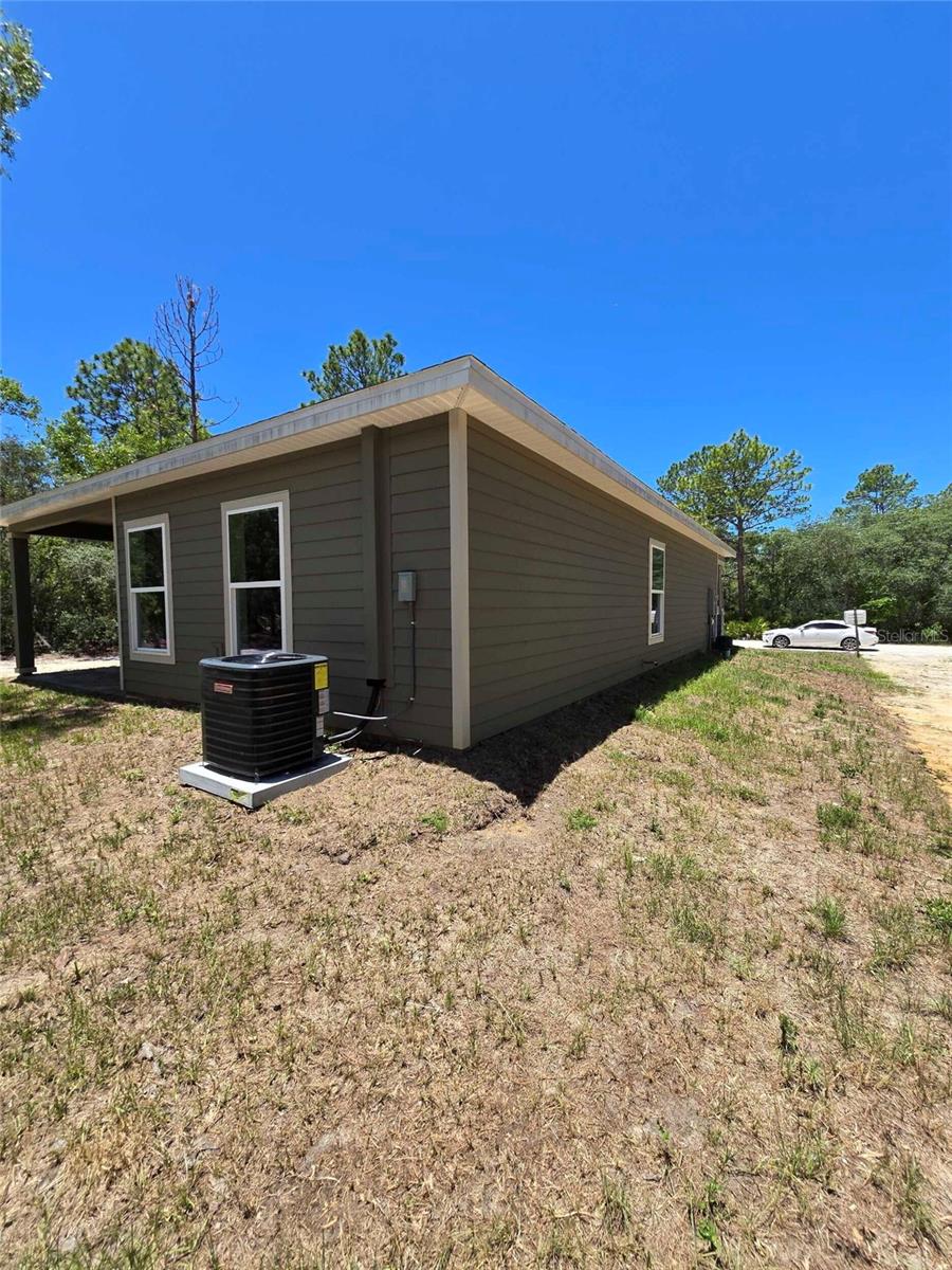 ROYAL HIGHLANDS - Residential Lease