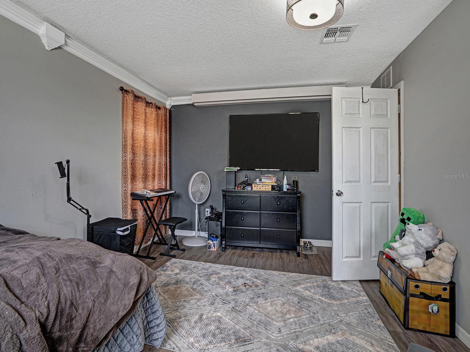 WORTHINGTON - Residential